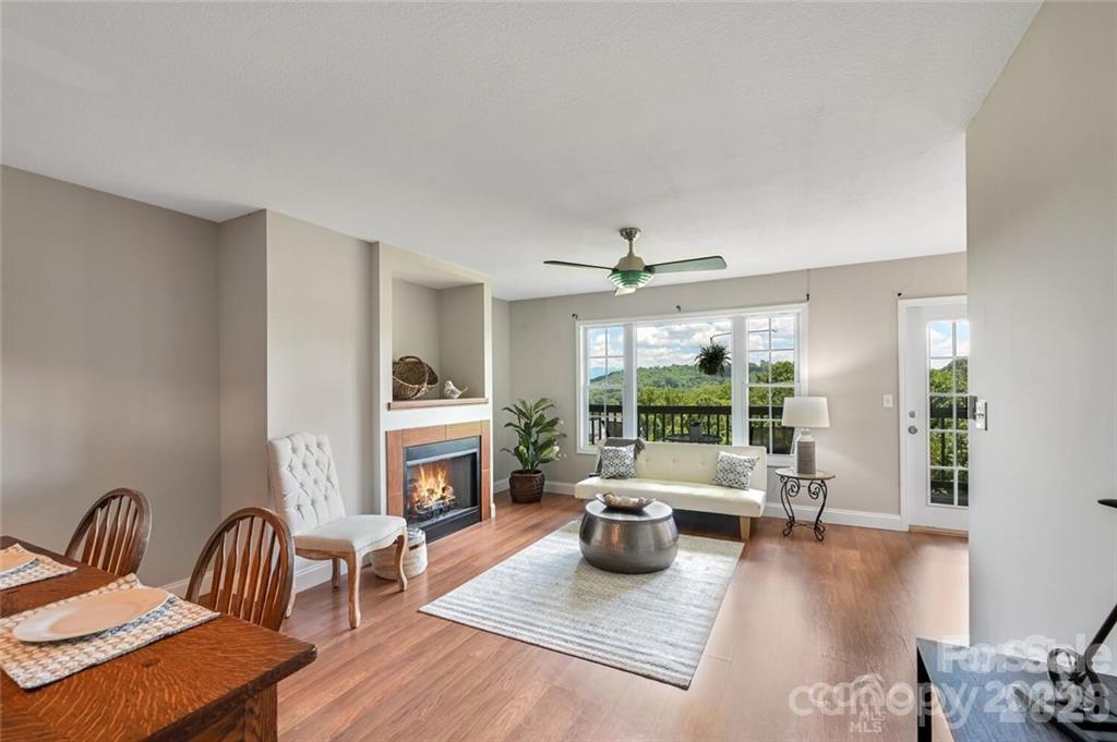 29 Rotunda Circle Property Photo 11