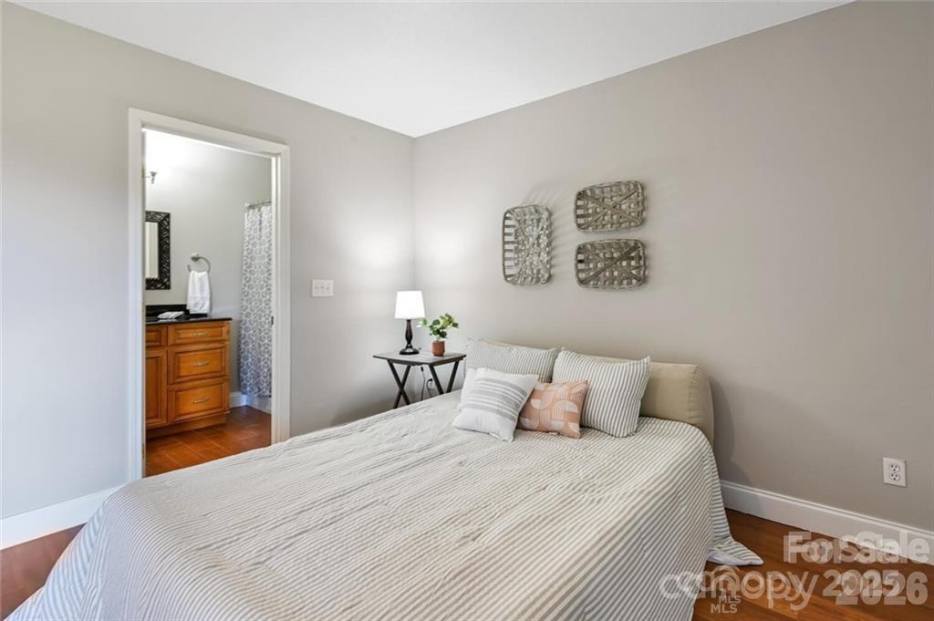 29 Rotunda Circle Property Photo 17