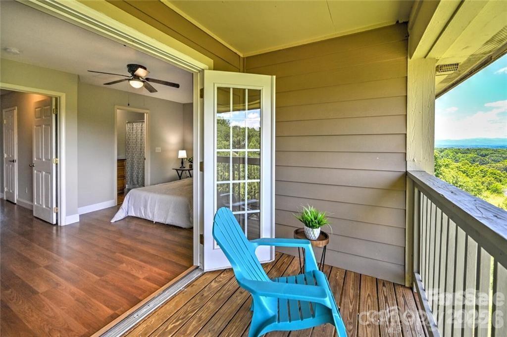 29 Rotunda Circle Property Photo 30
