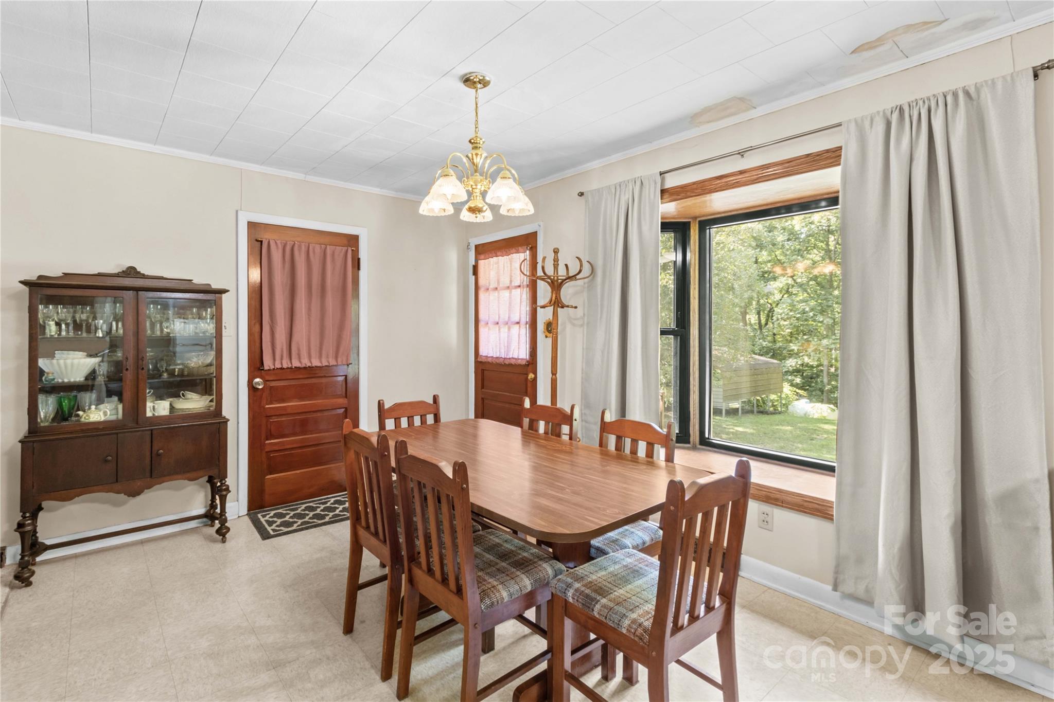 265 Rocky River Road Property Photo 7