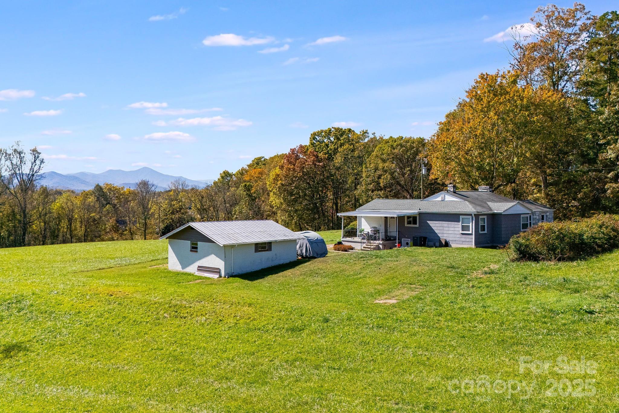 180 Holbrook Road Property Photo 10