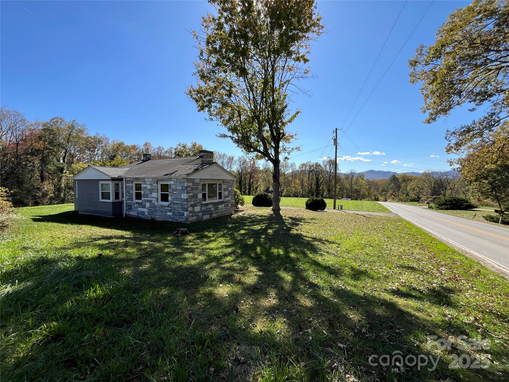 180 Holbrook Road Property Photo 16