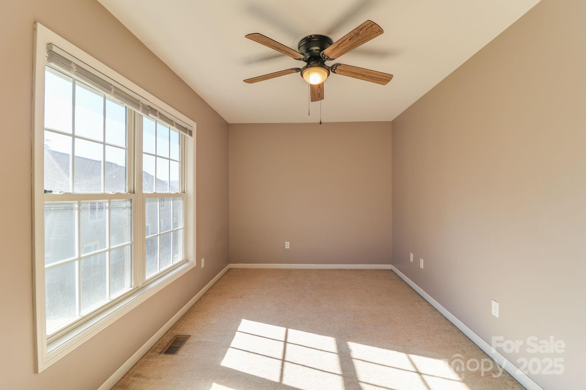 16 Aberdeen Drive Property Photo 25