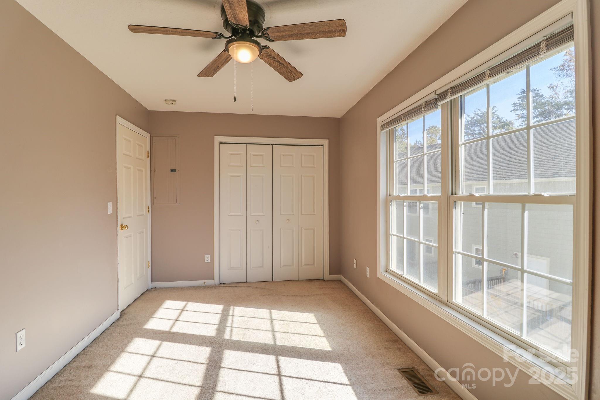 16 Aberdeen Drive Property Photo 27