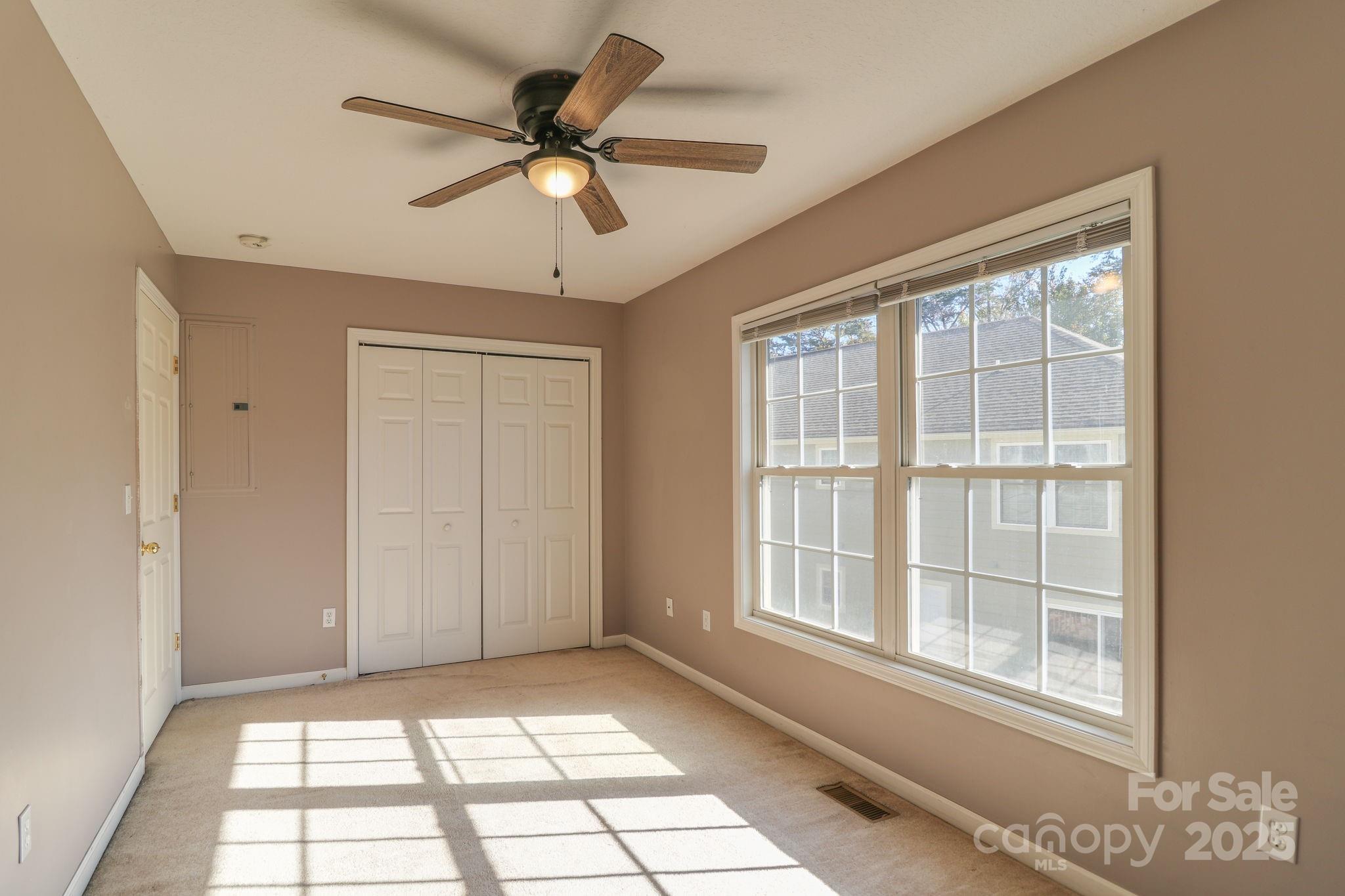 16 Aberdeen Drive Property Photo 28