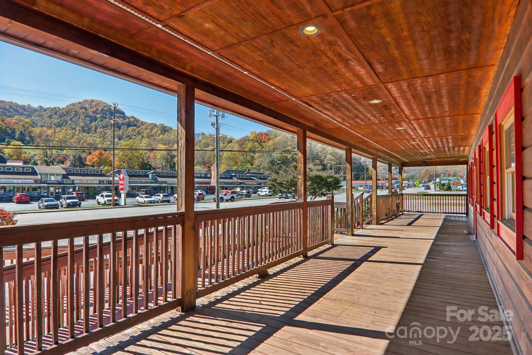 3434 Soco Road Property Photo 9
