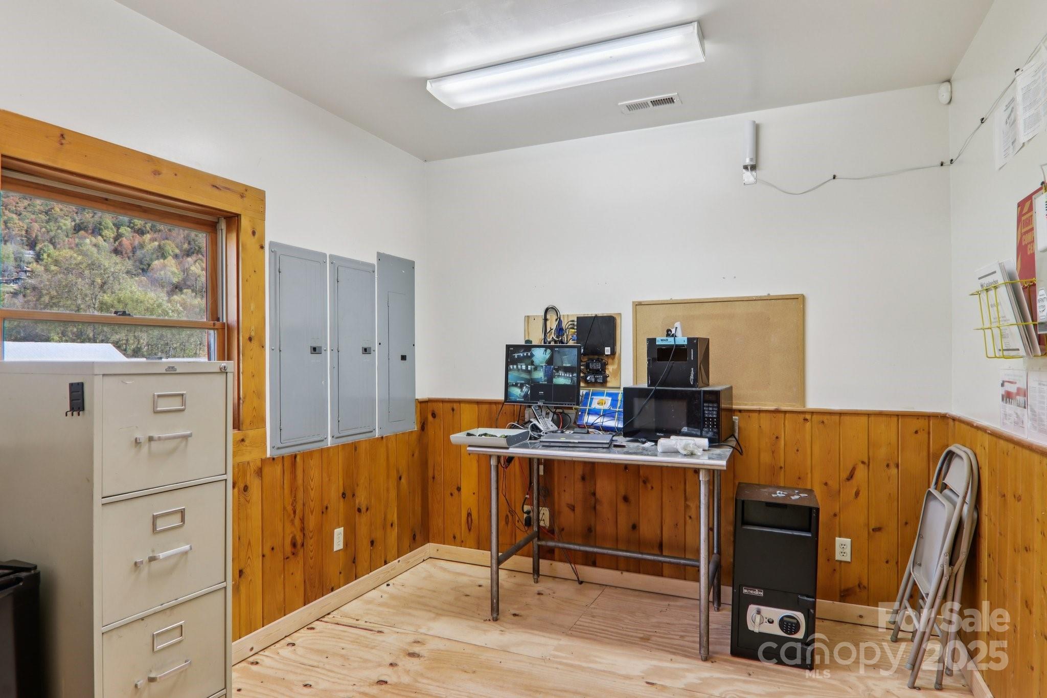 3434 Soco Road Property Photo 26