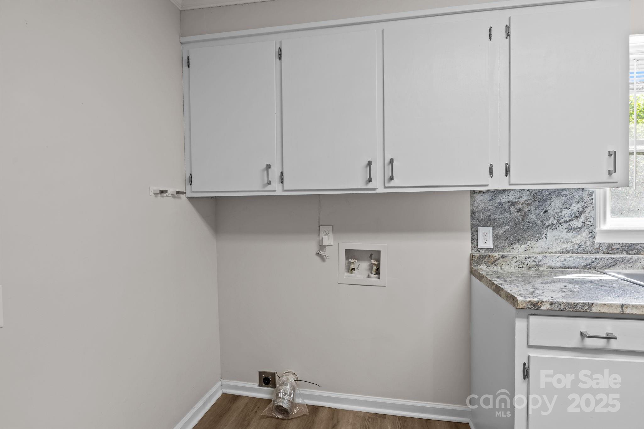 1004 Plymouth Street Property Photo 19