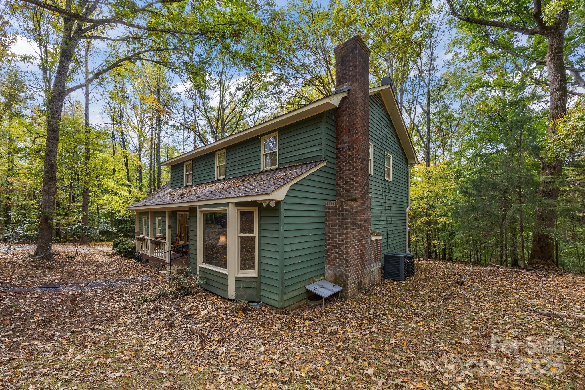 9915 Cherokee Trail Property Photo 2