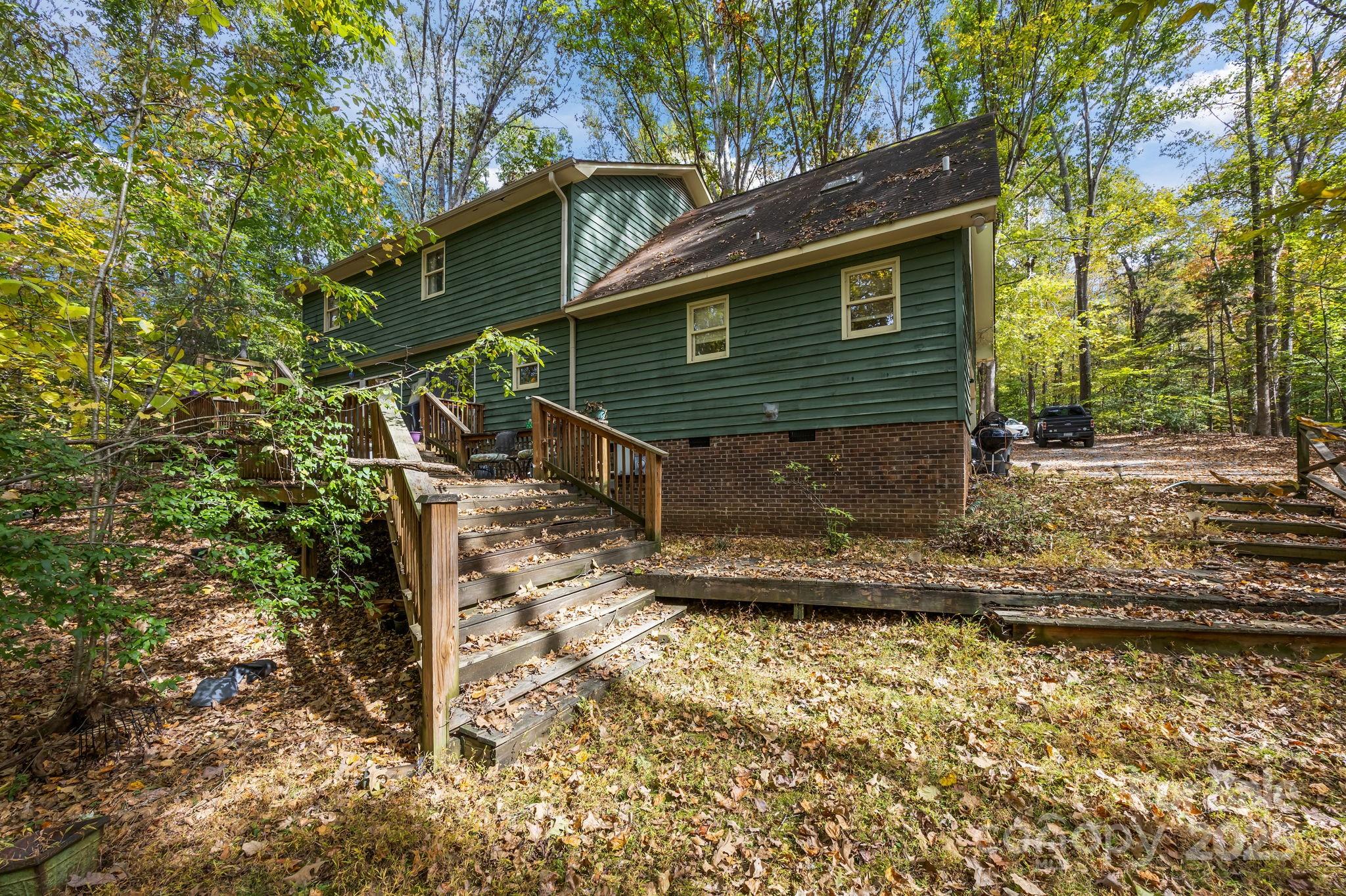 9915 Cherokee Trail Property Photo 33