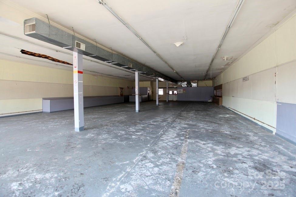 655, 651 N Cannon Boulevard Property Photo 10