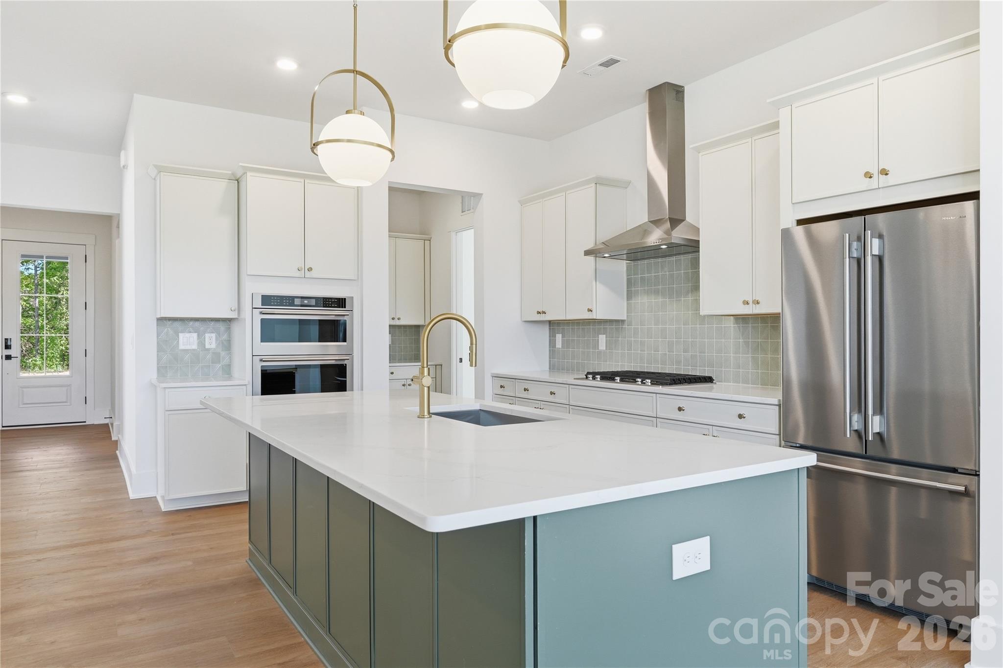 1049 Pinecone Avenue 218 Property Photo 7