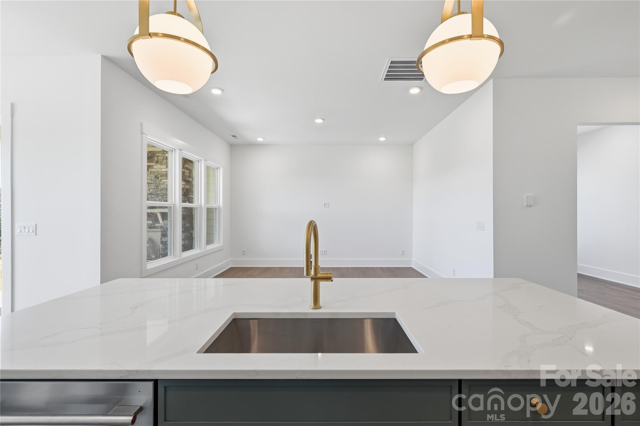 1049 Pinecone Avenue 218 Property Photo 11