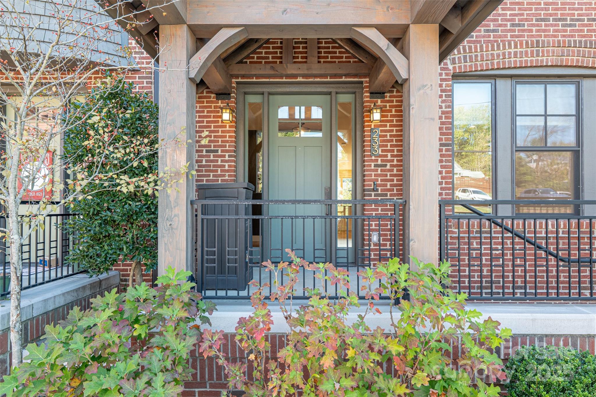 233 Broadway Street Property Photo 1