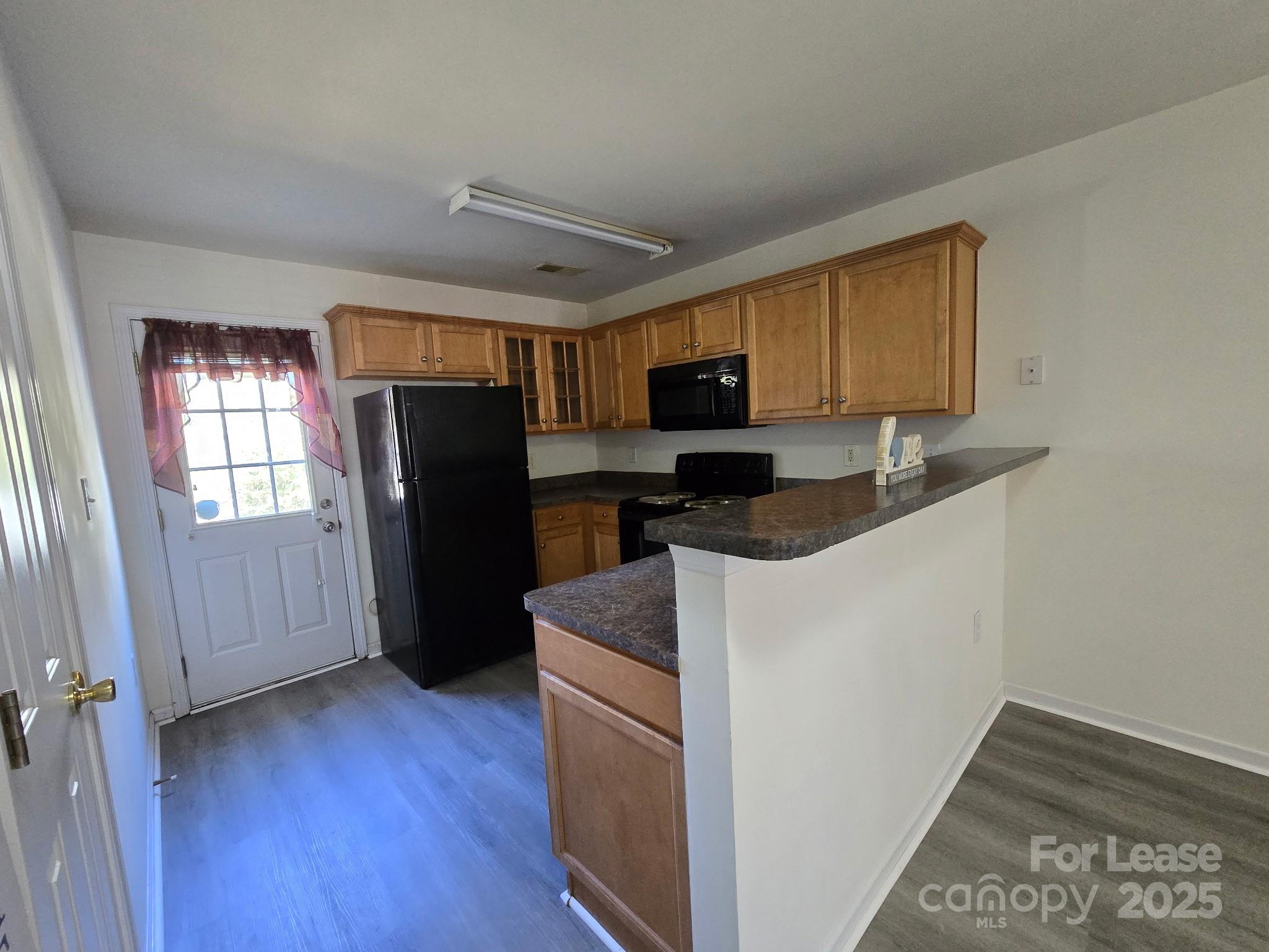 639 Fawnborough Court Property Photo 5