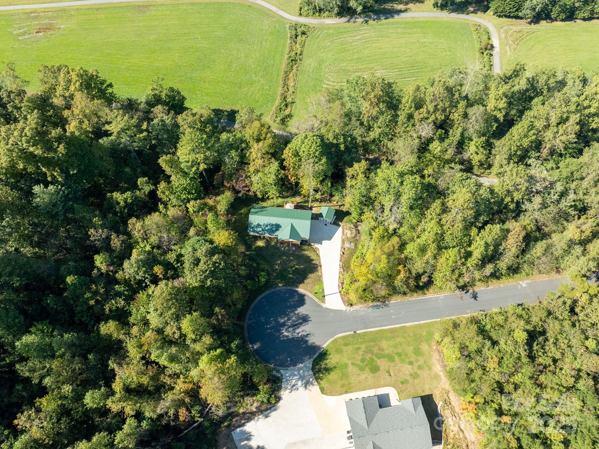 1036 Williamsburg Drive Property Photo 33
