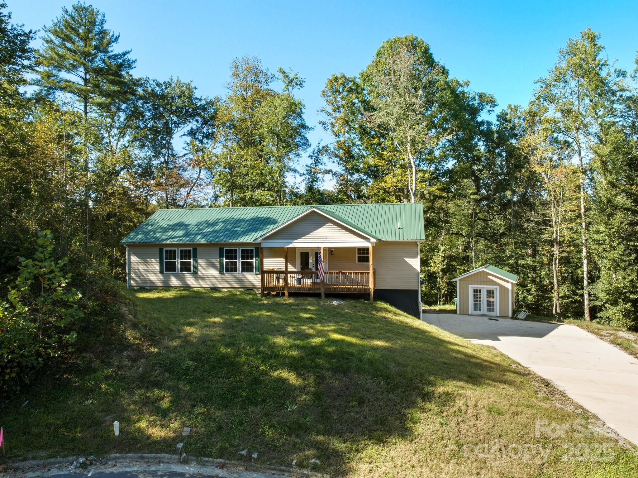 1036 Williamsburg Drive Property Photo 34