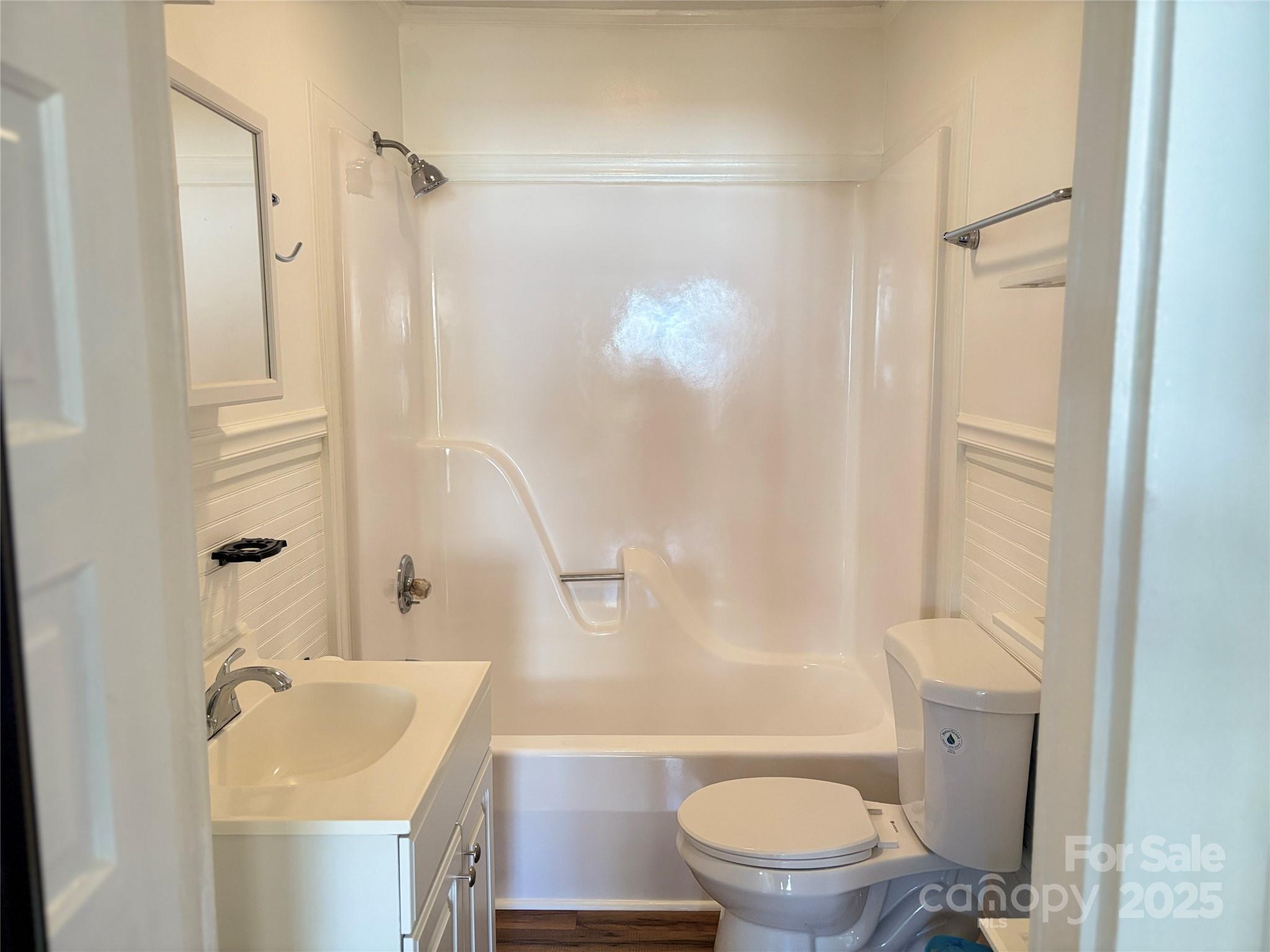 212 Kimball Street Property Photo 9