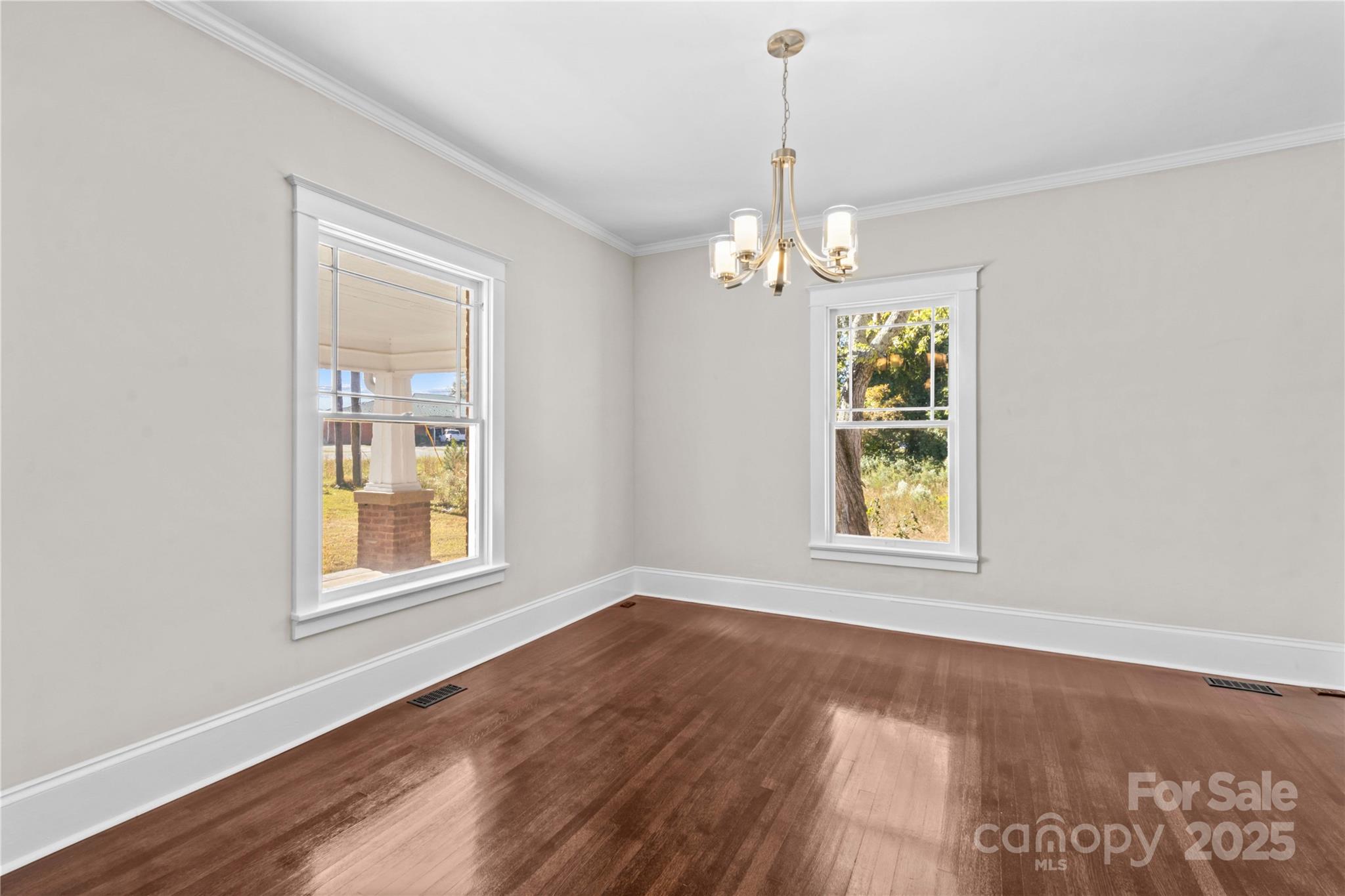 1675 N Main Street Property Photo 13