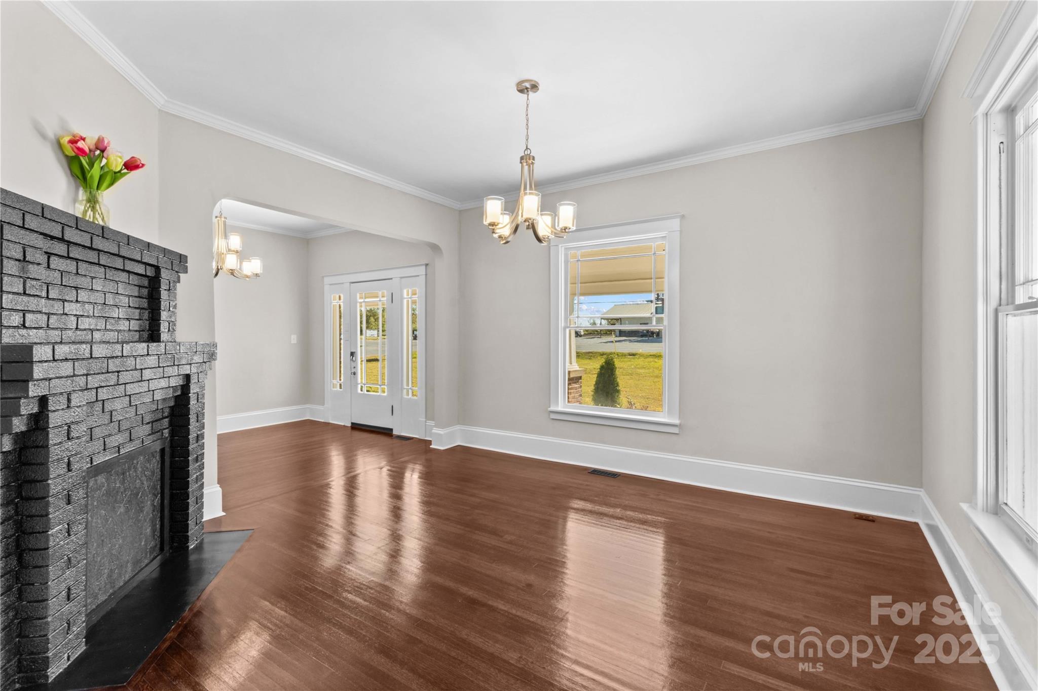 1675 N Main Street Property Photo 16