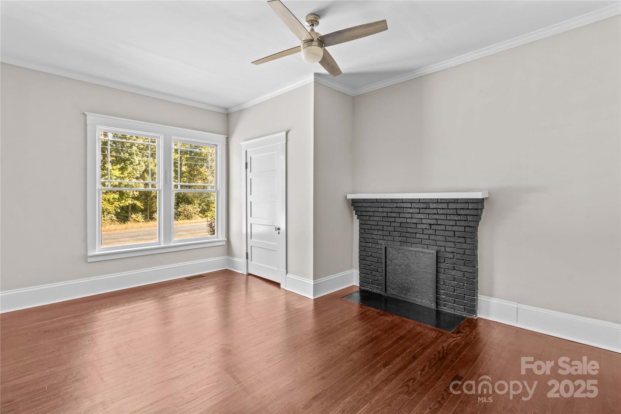 1675 N Main Street Property Photo 18