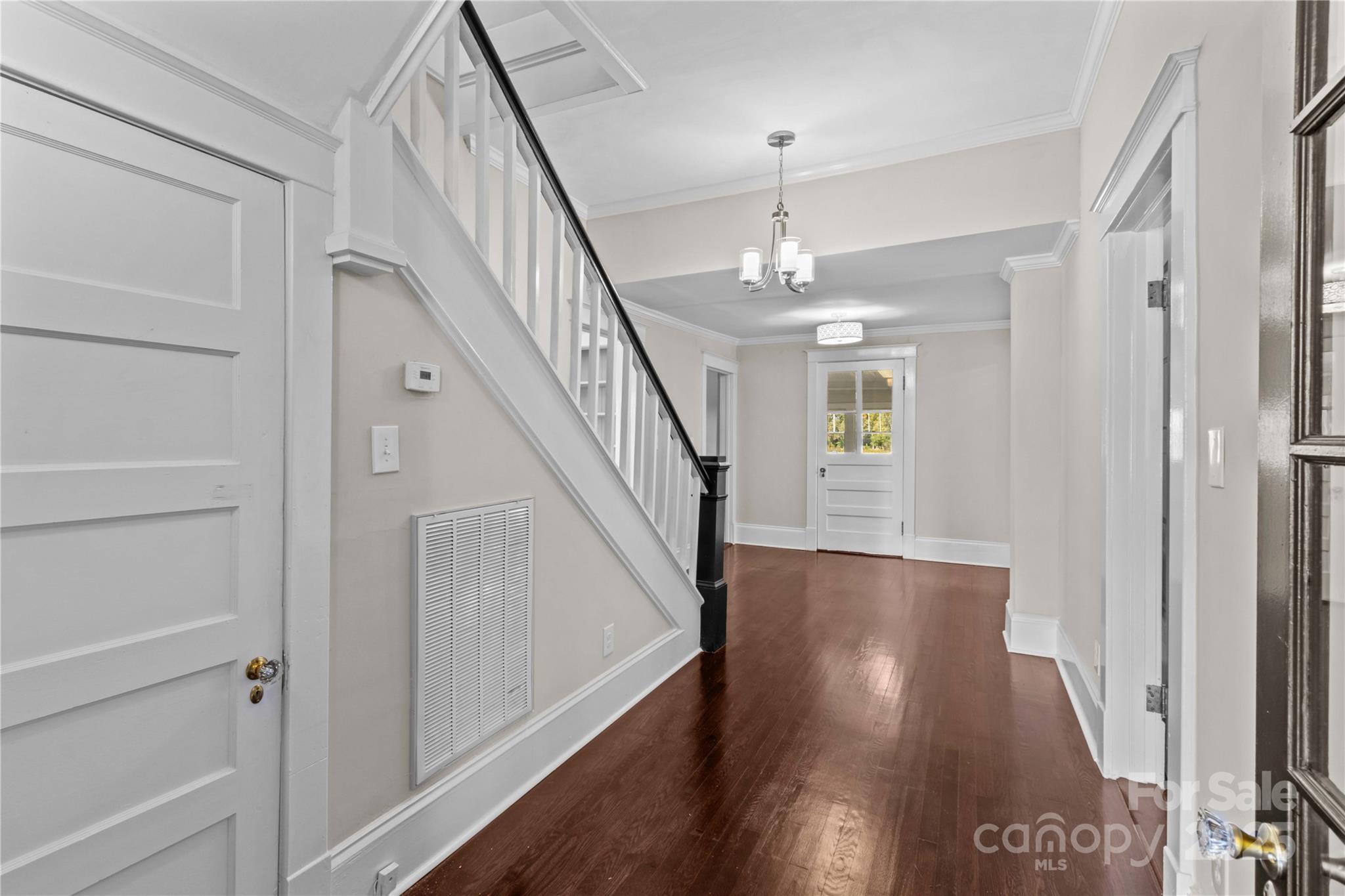 1675 N Main Street Property Photo 20