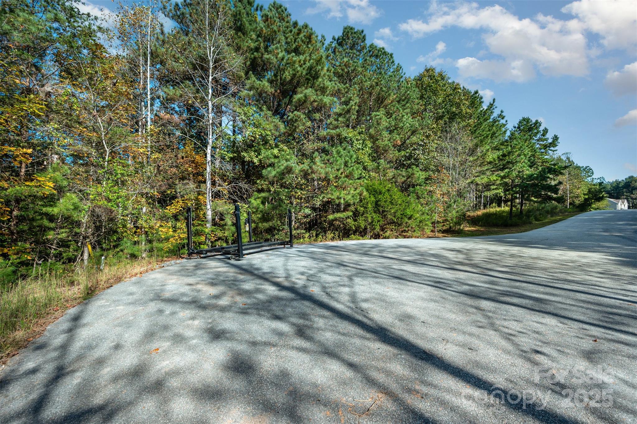 150 Oak Point Lane Property Photo 7