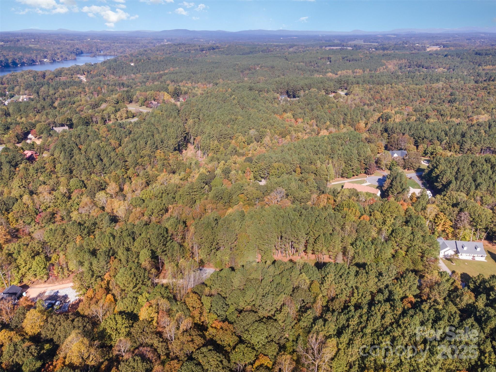 150 Oak Point Lane Property Photo 12