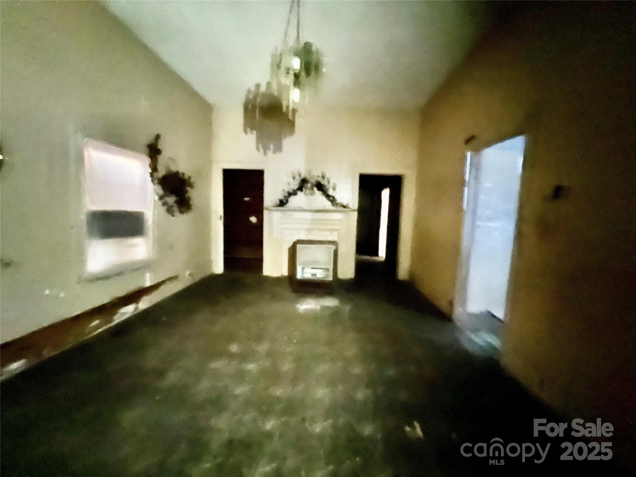 407 Chester Avenue Property Photo 17