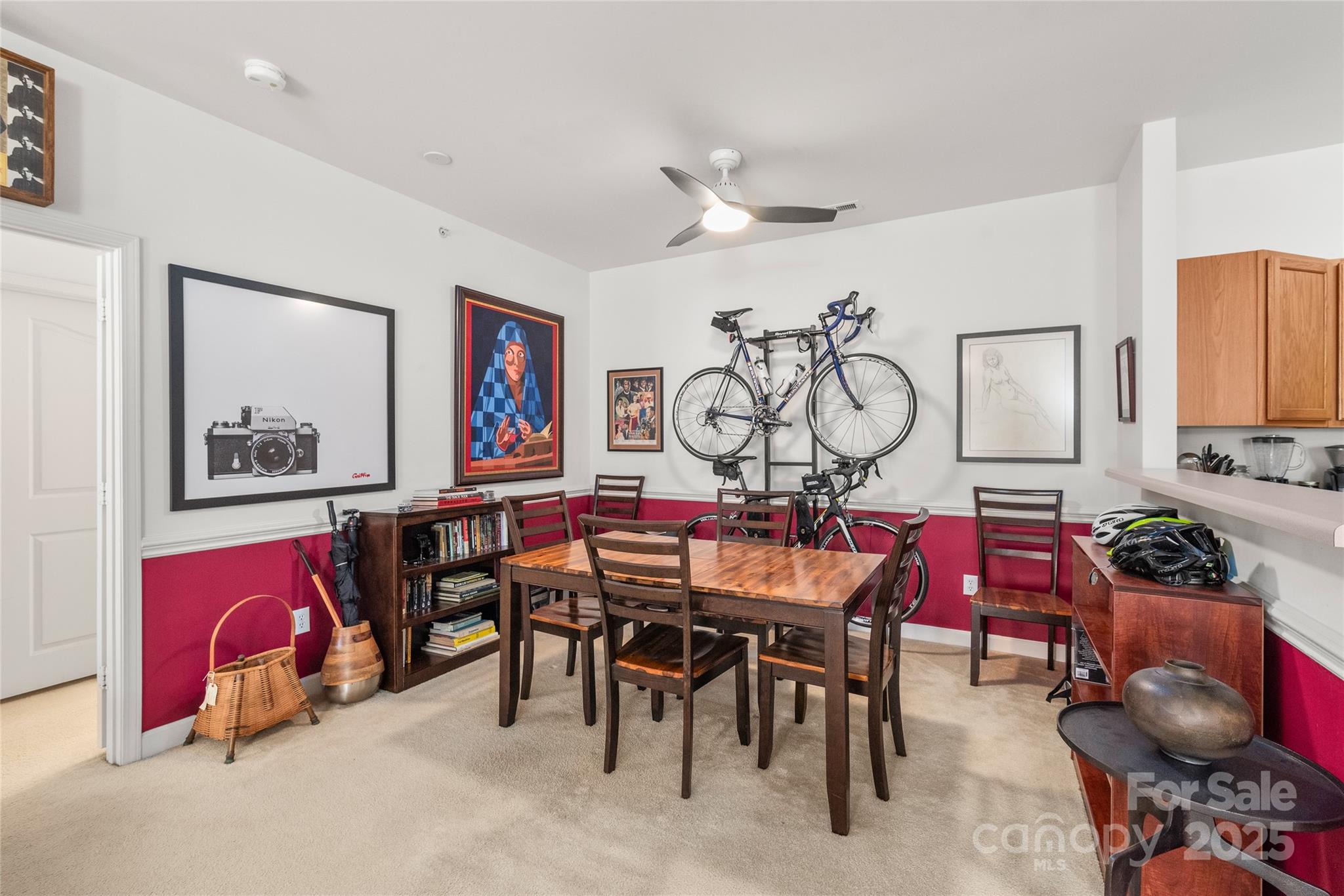 16410 Redstone Mountain Lane Property Photo 8