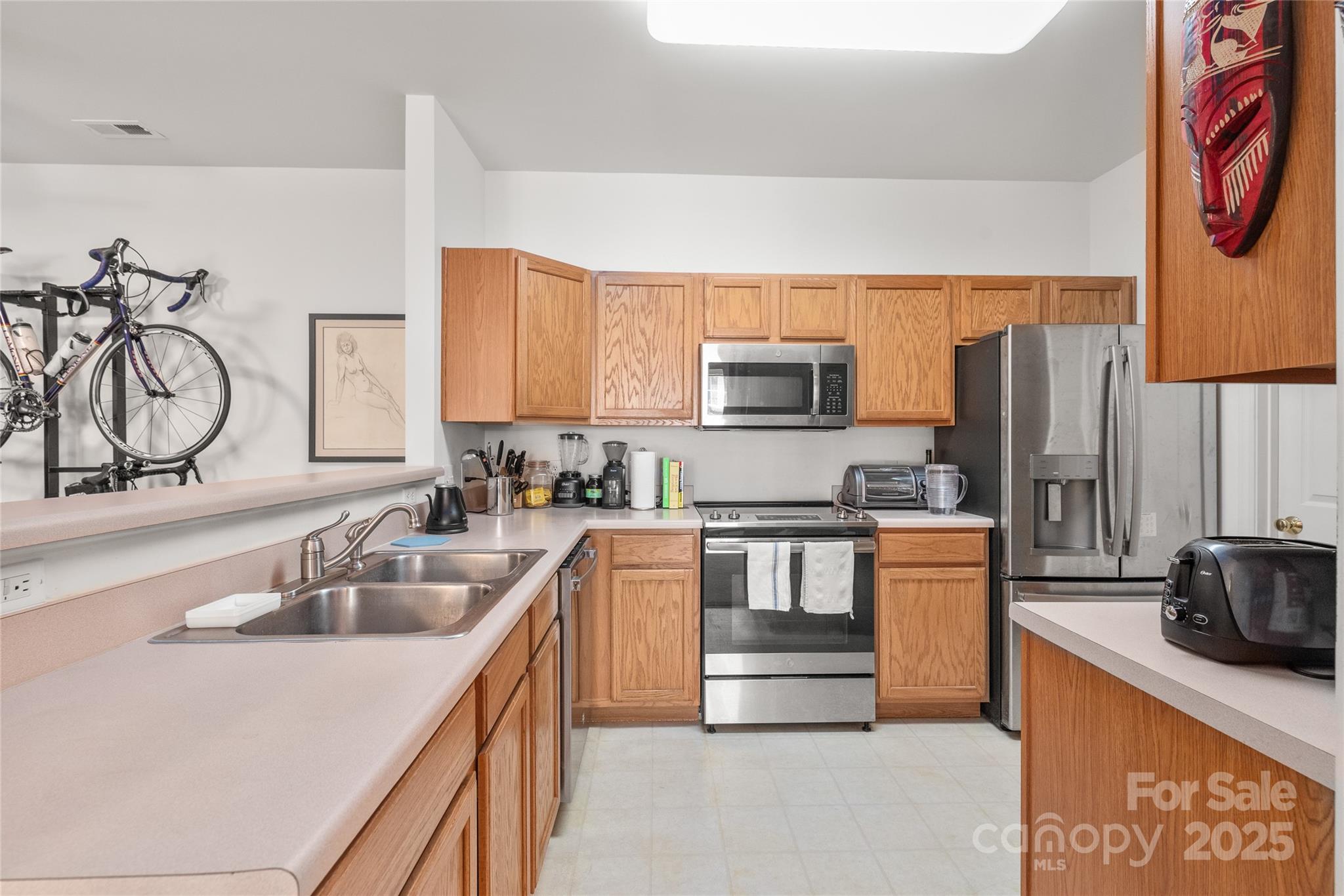 16410 Redstone Mountain Lane Property Photo 12