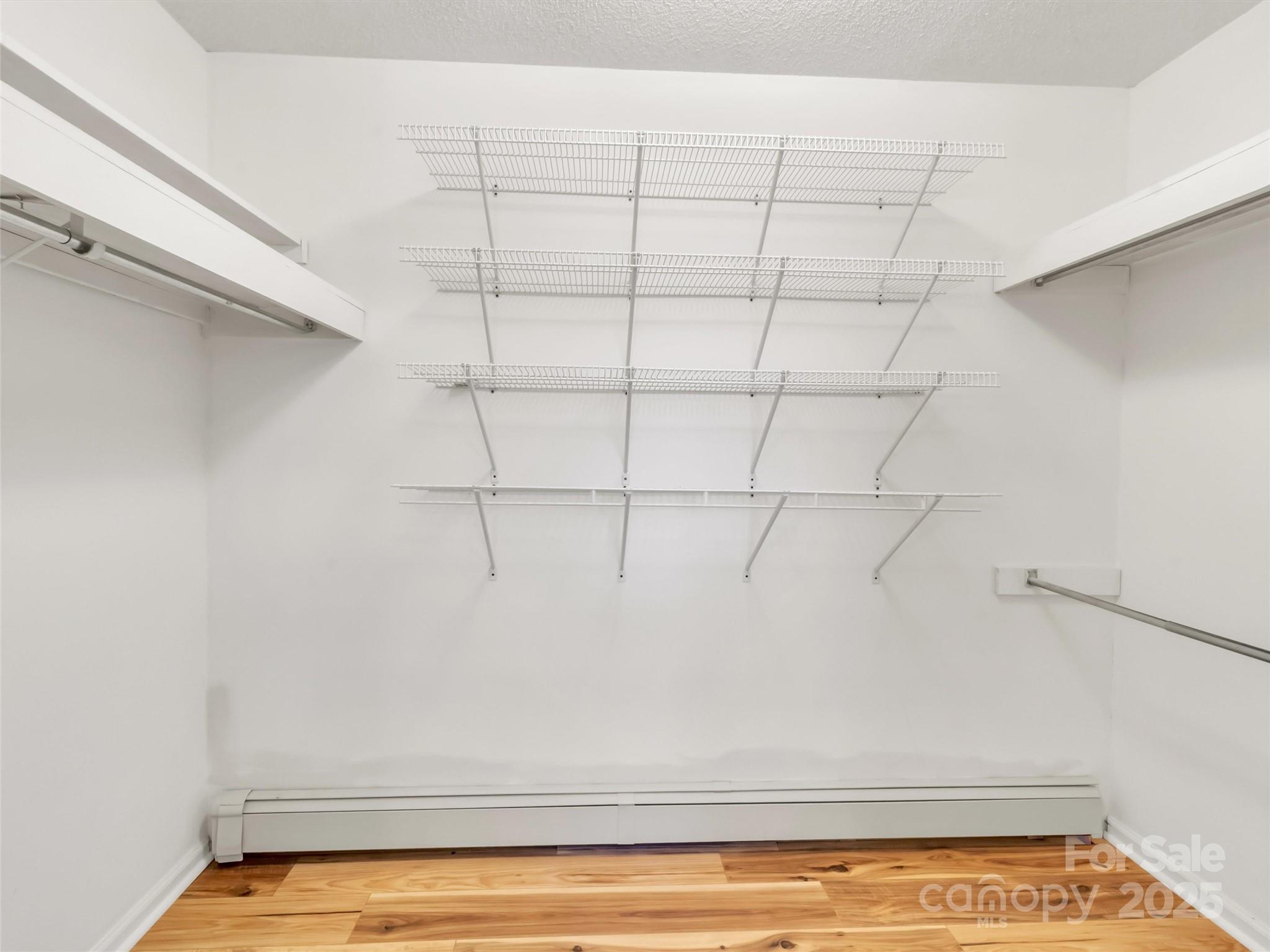 930 Scenic Circle Property Photo 25