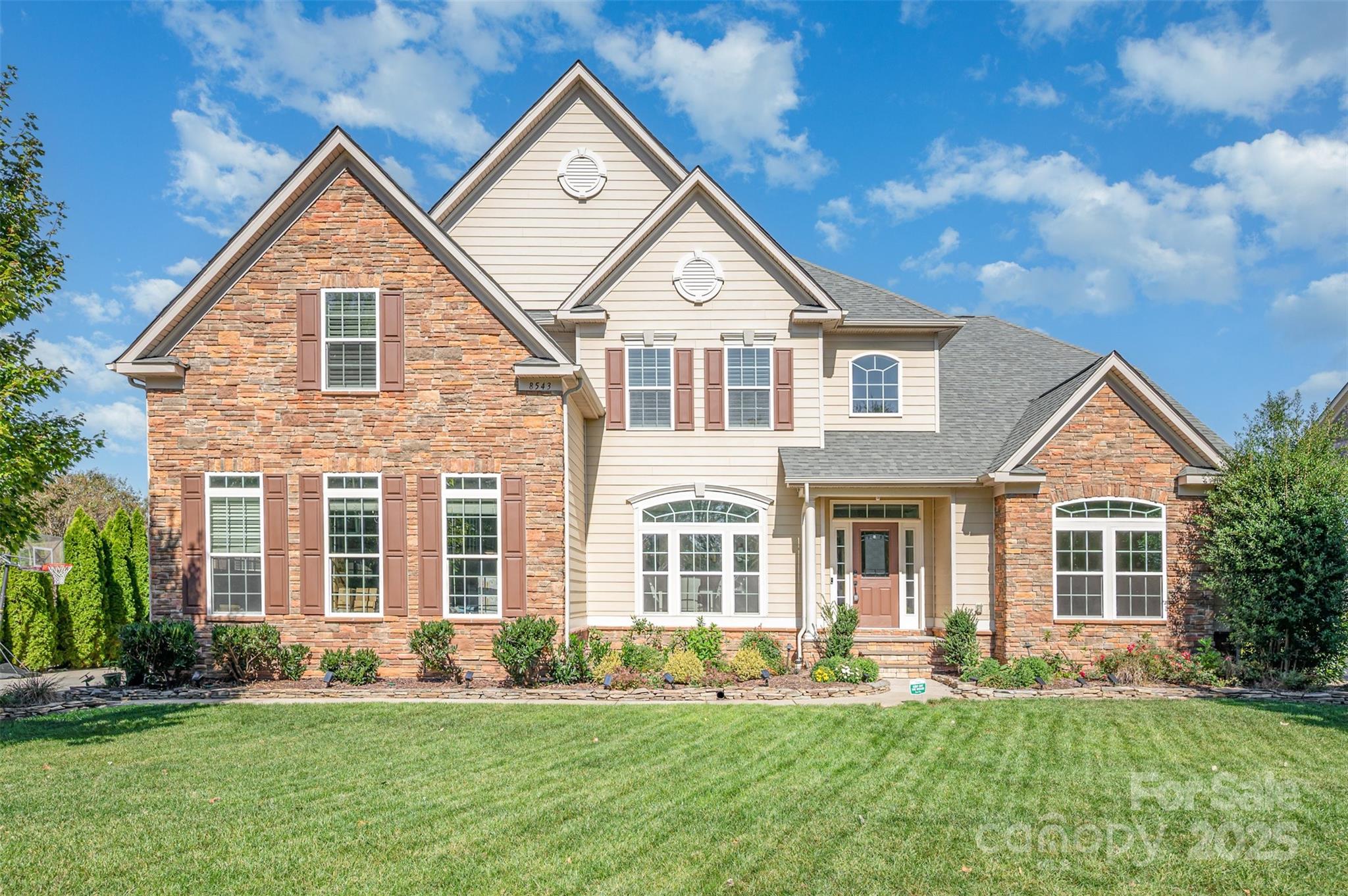 8543 Twickenham Terrace Property Photo 1