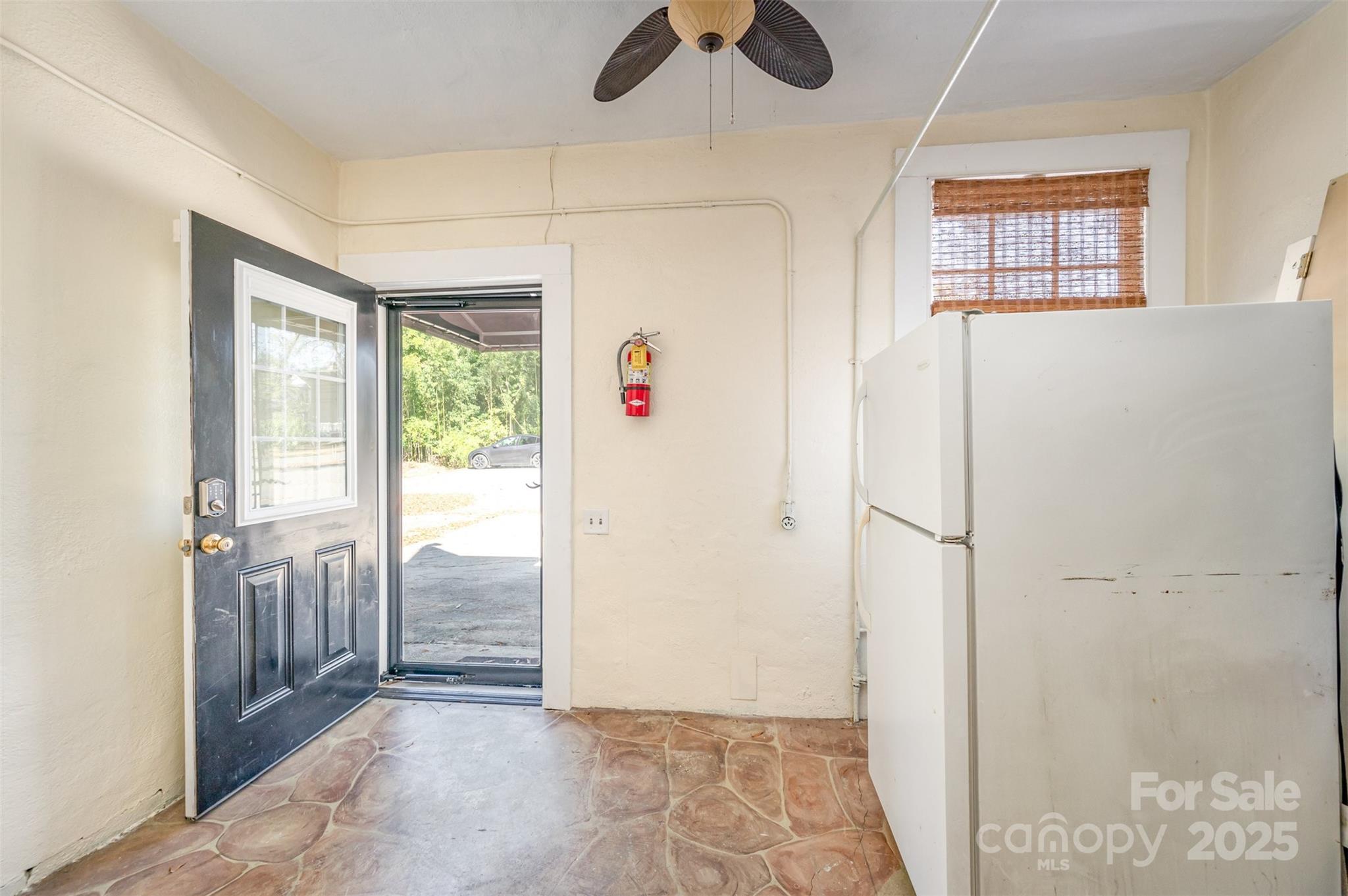 176 Columbia Street Property Photo 22