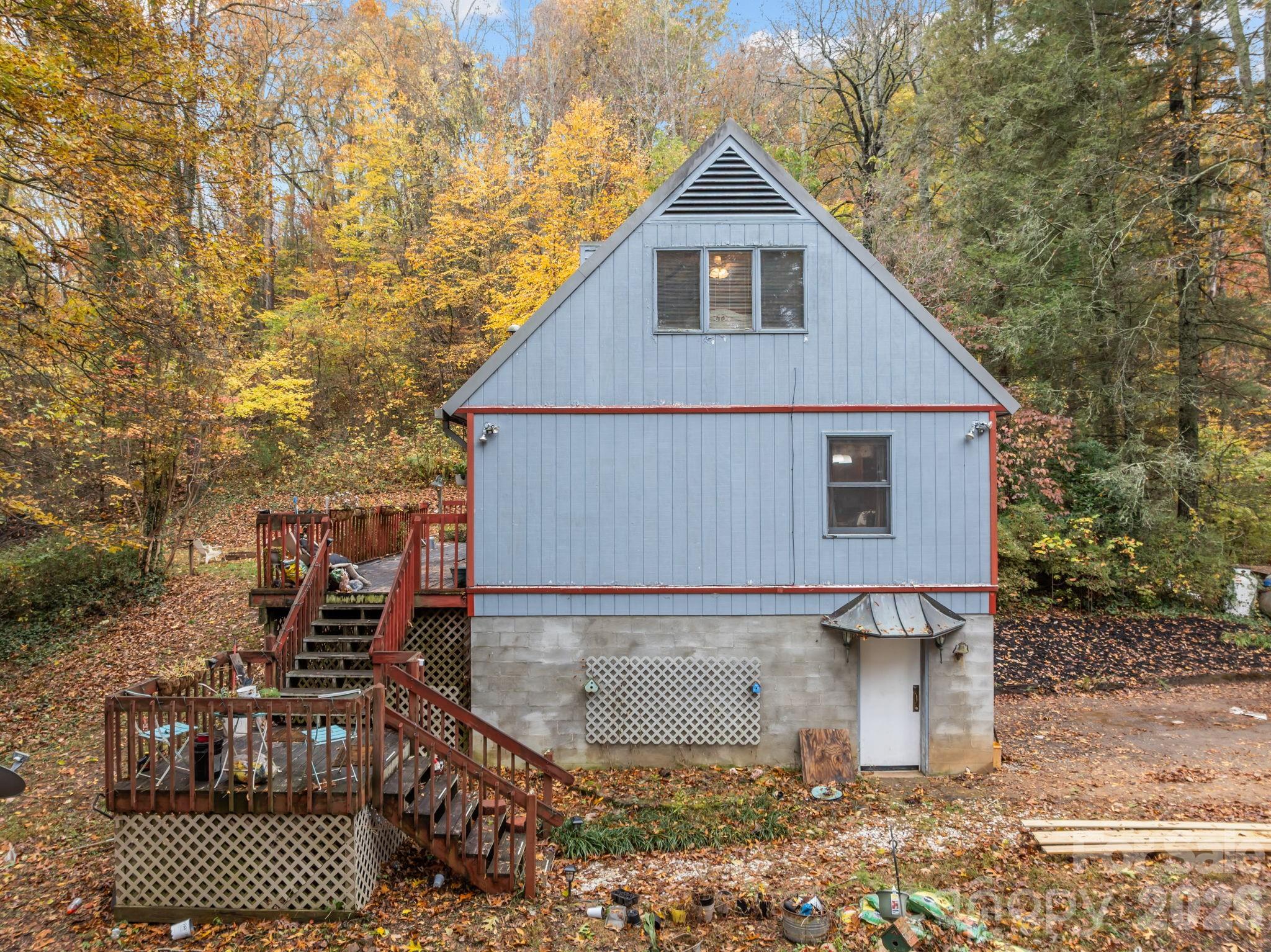3114 New Leicester Highway Property Photo 3
