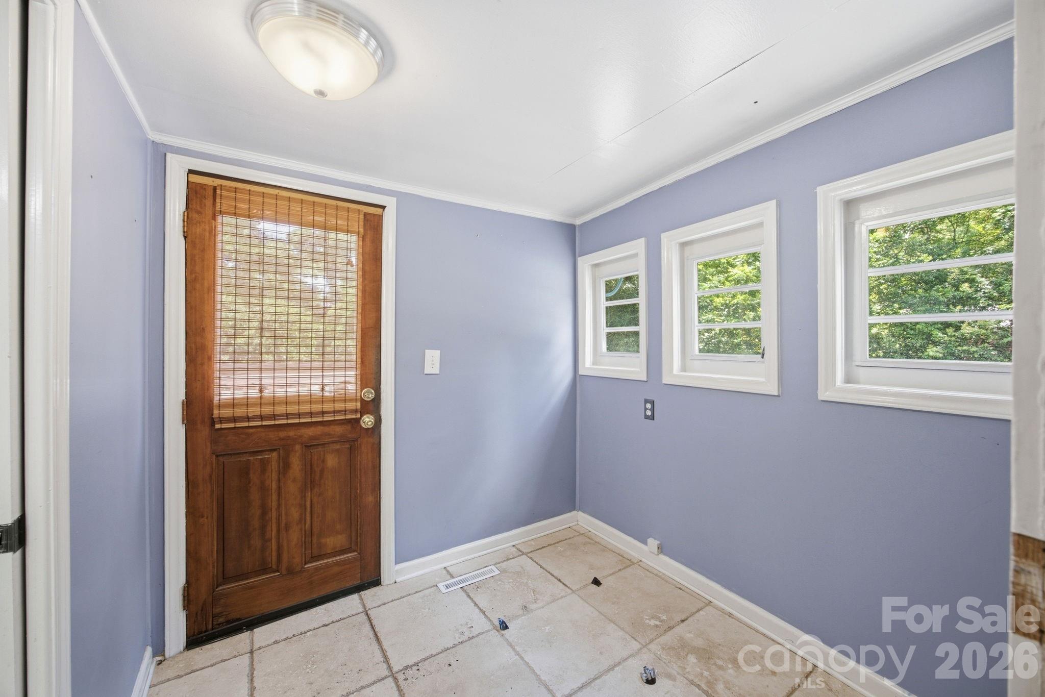 19428 Zion Avenue Property Photo 19