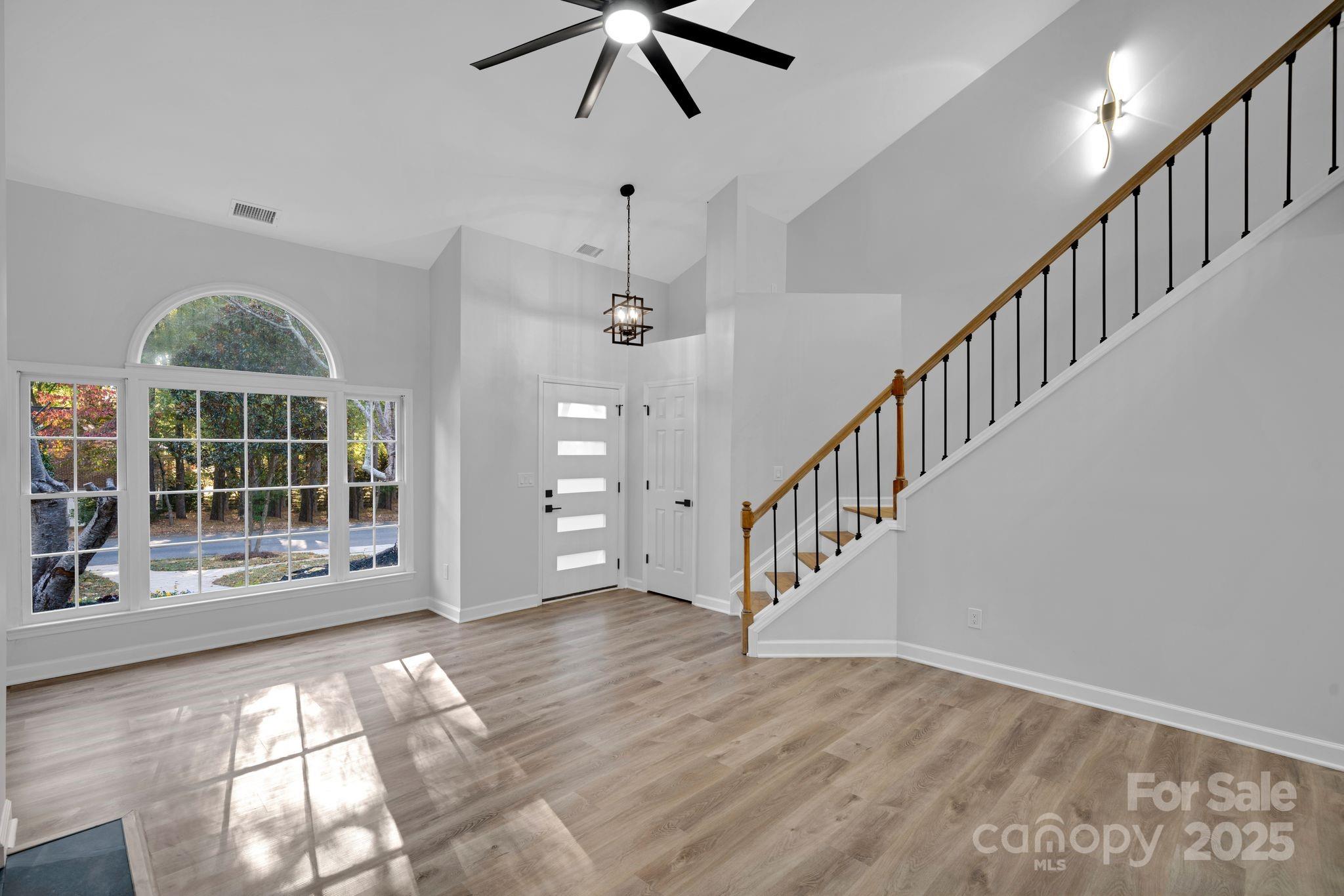 20807 Willow Pond Road Property Photo 6