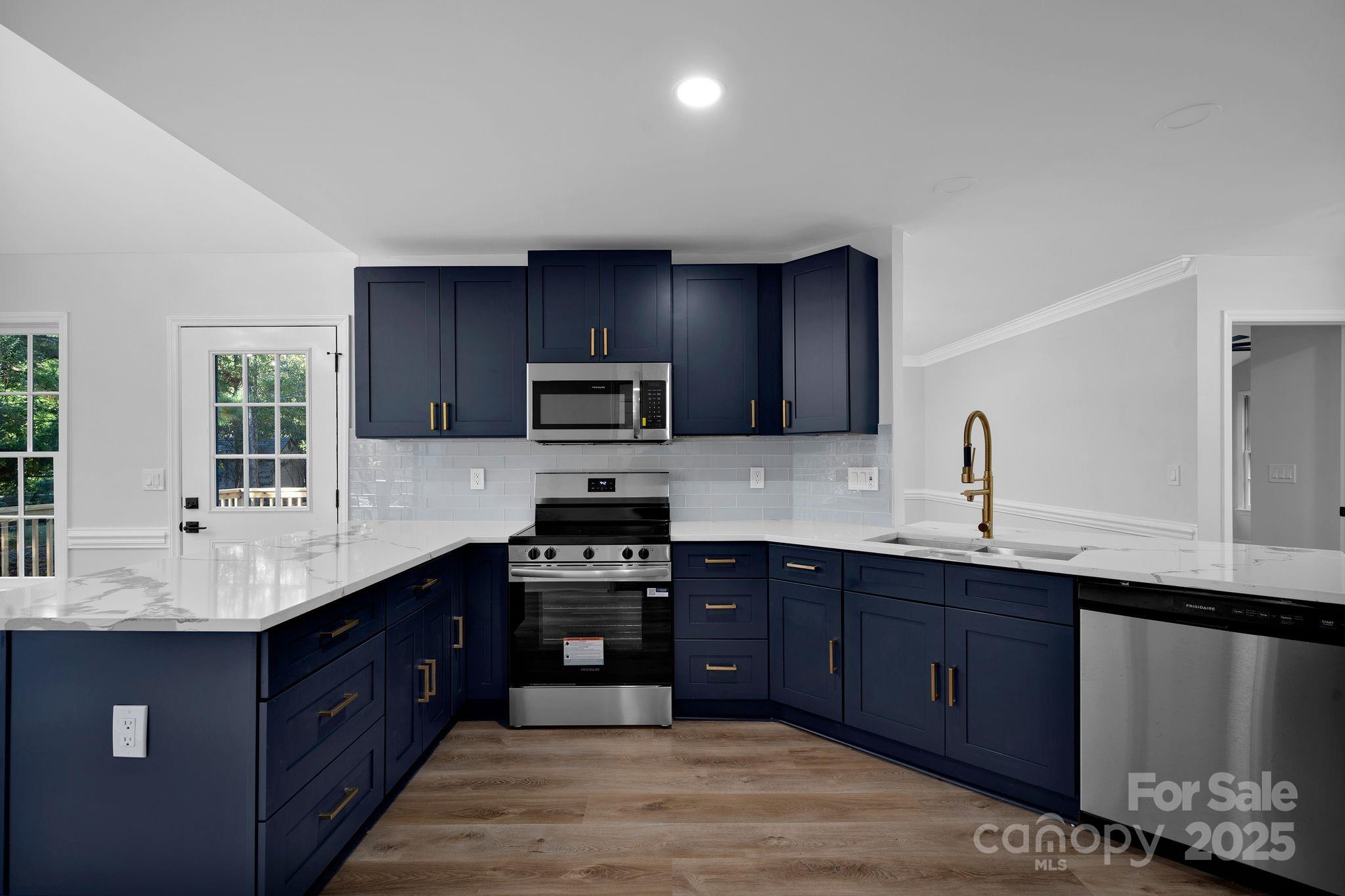 20807 Willow Pond Road Property Photo 10