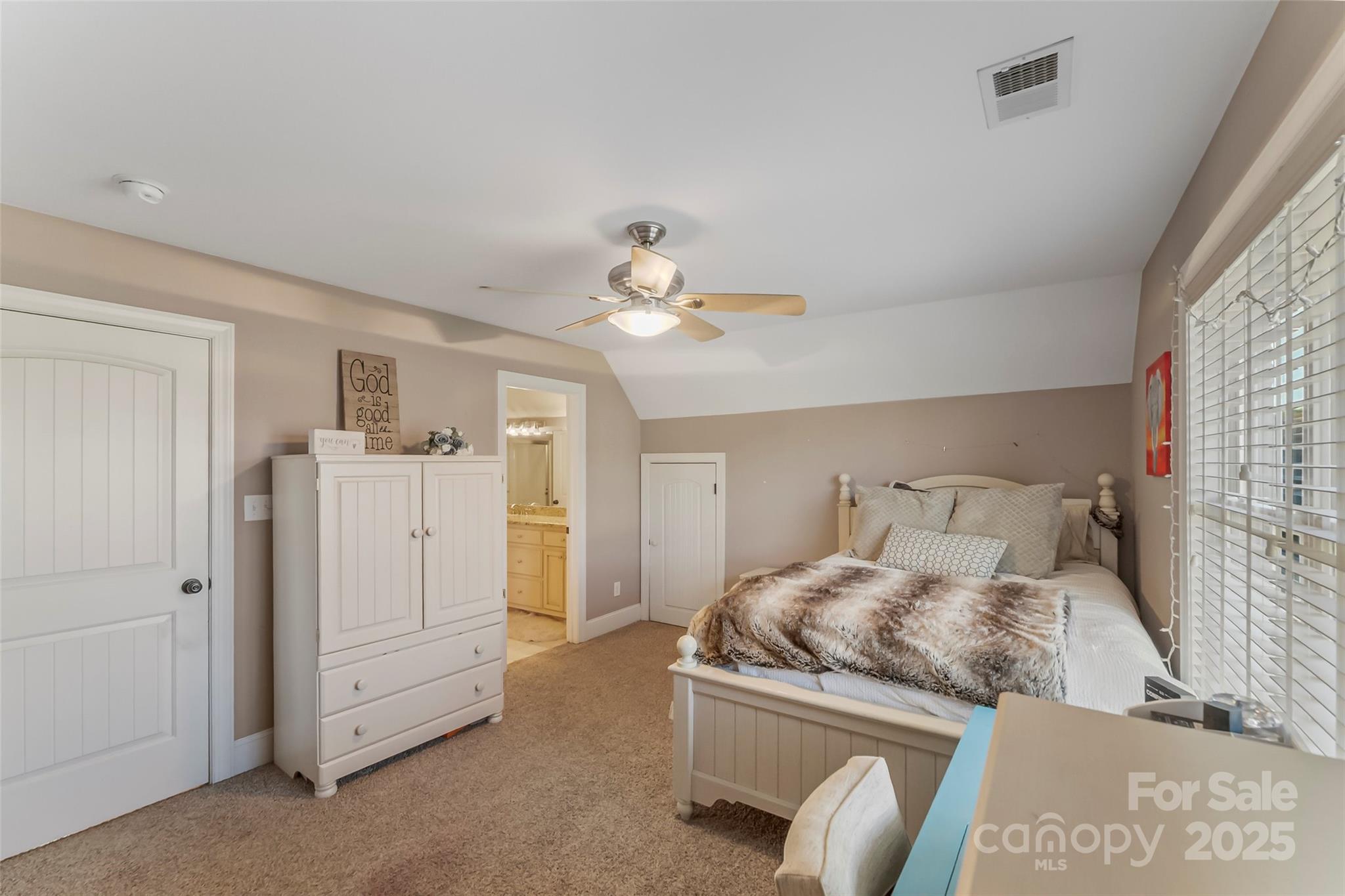 5836 Bakers Point Property Photo 27