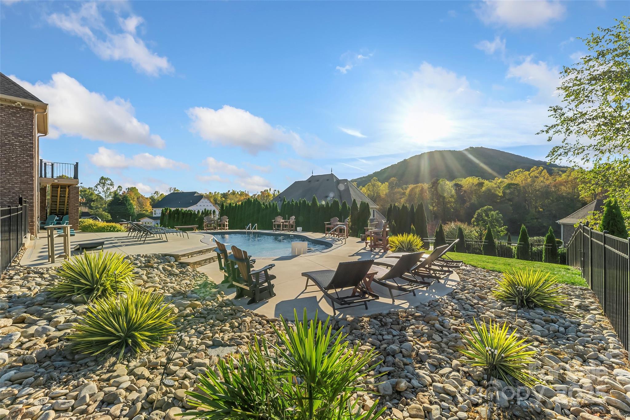 5836 Bakers Point Property Photo 45