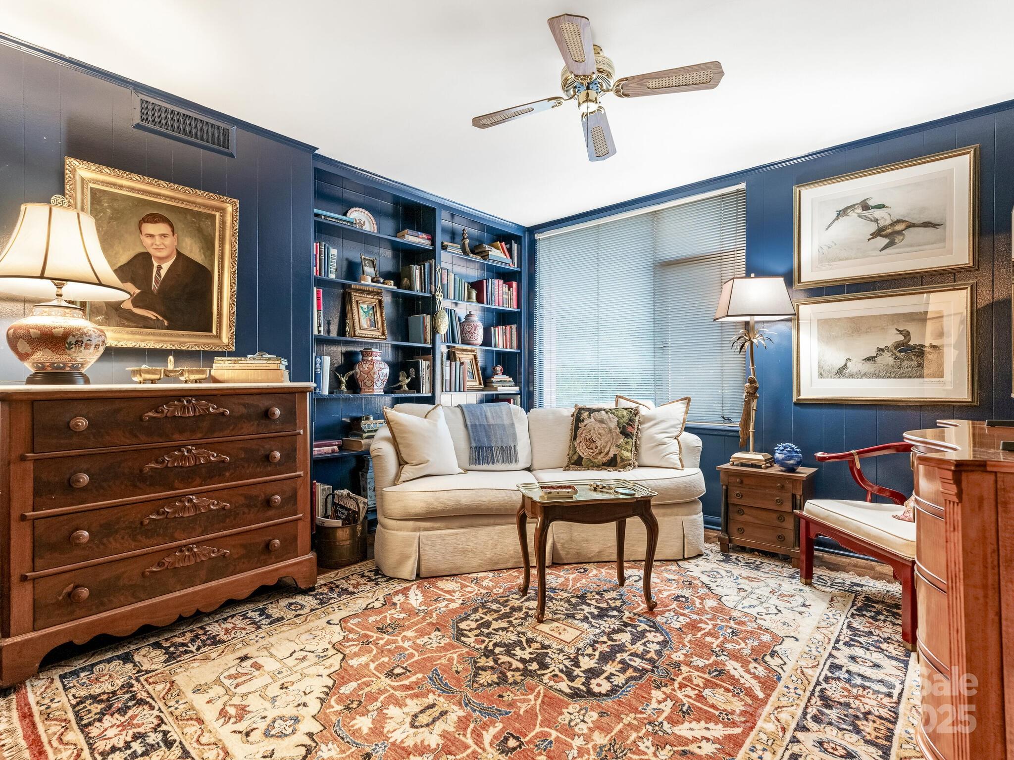 1300 Queens Road 401 Property Photo 5