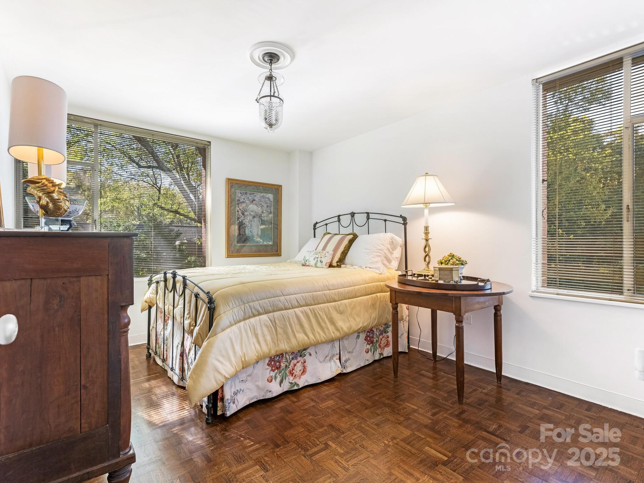 1300 Queens Road 401 Property Photo 10