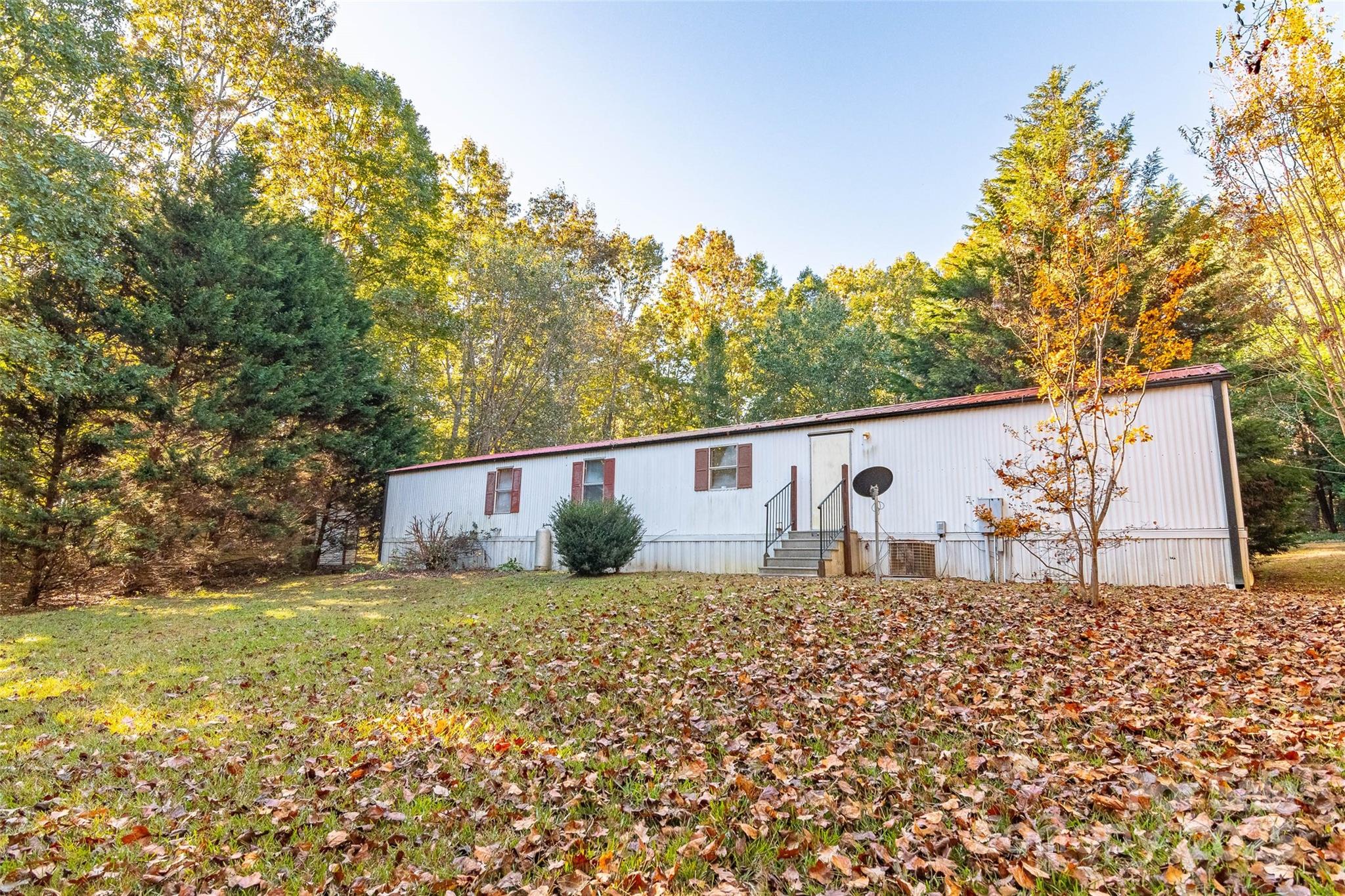 190 Carrs Court Property Photo 9