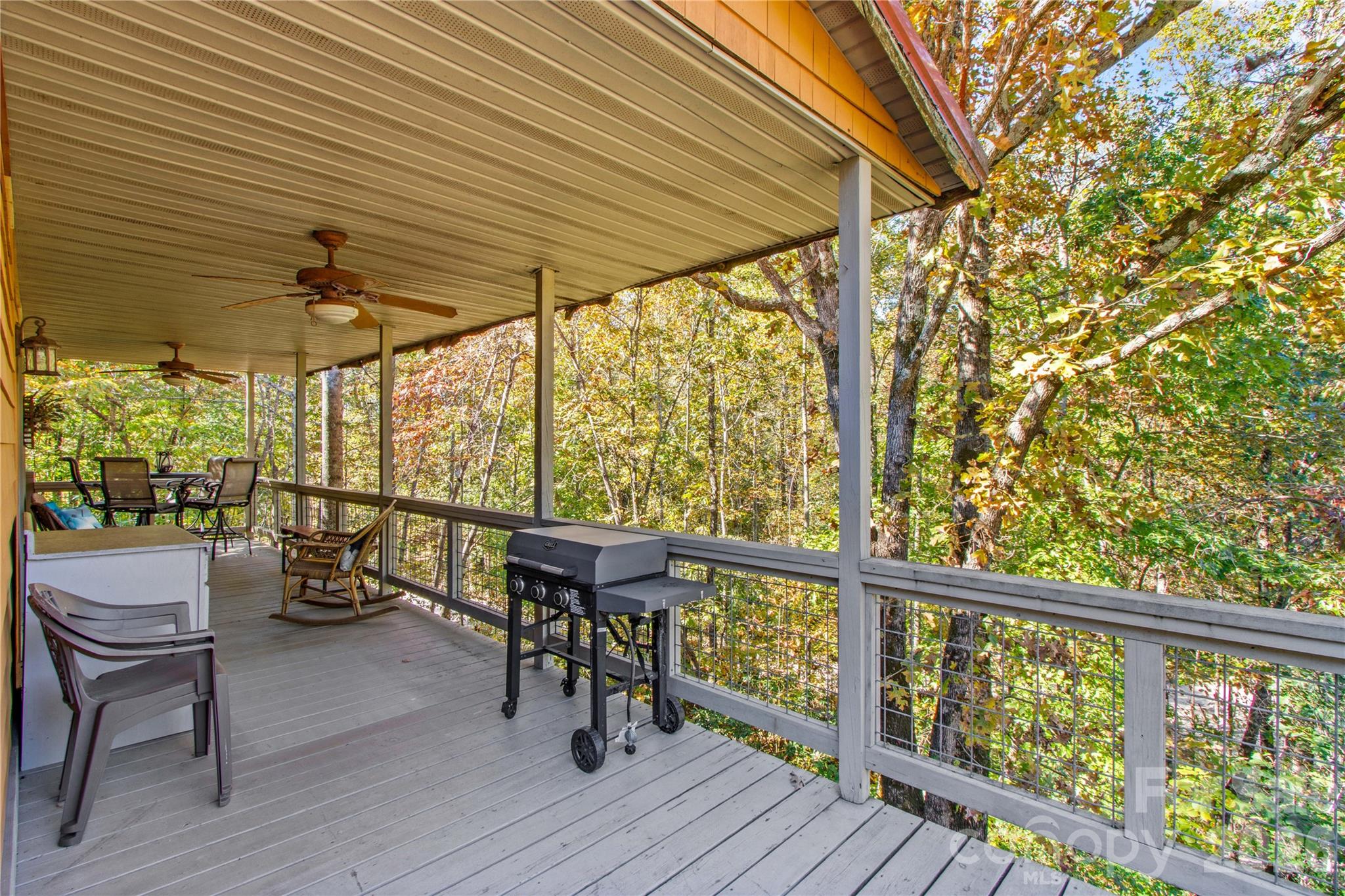 153 Mcgregor Lane Property Photo 12