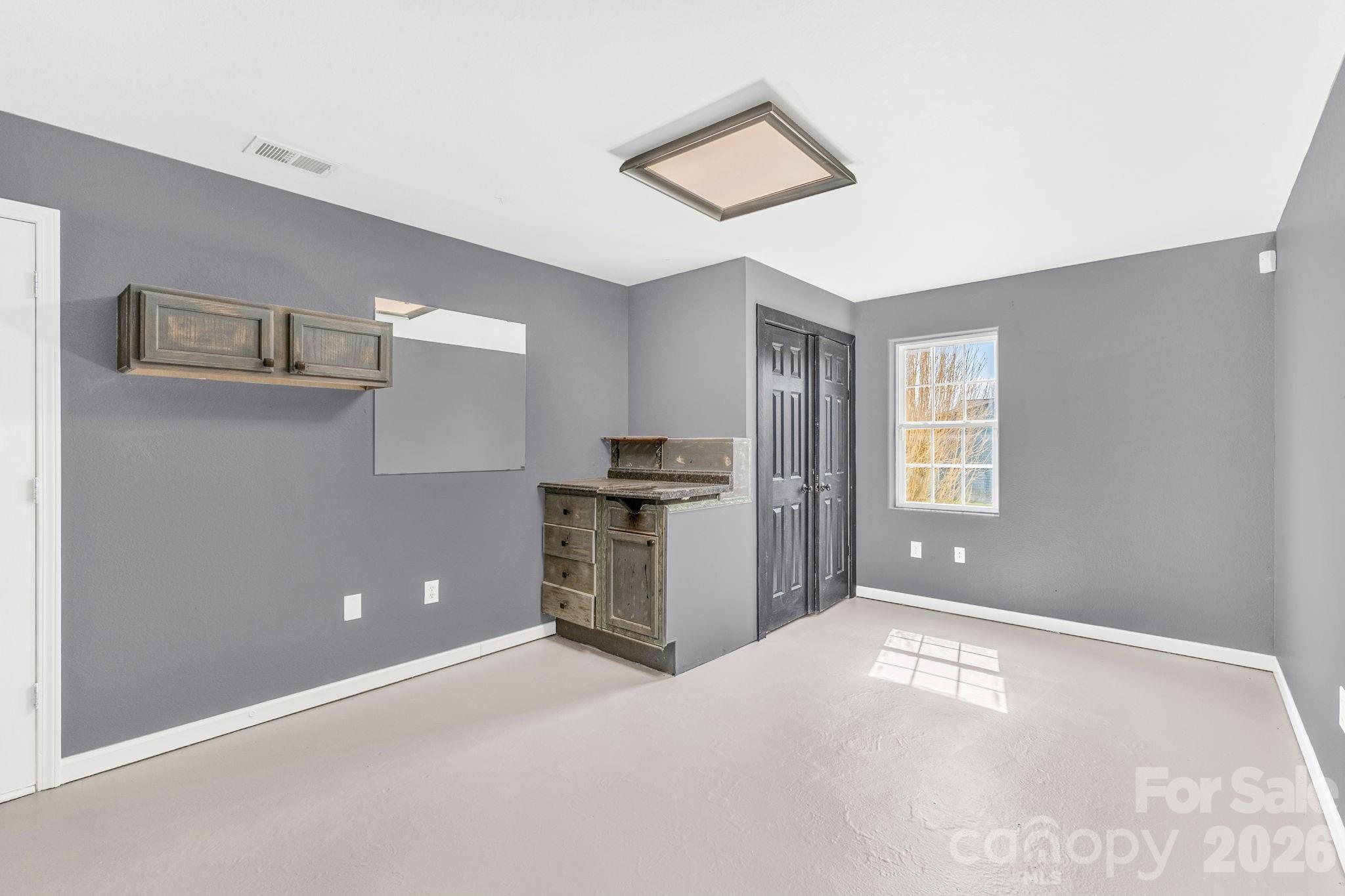 311 N Meadow Drive Property Photo 28