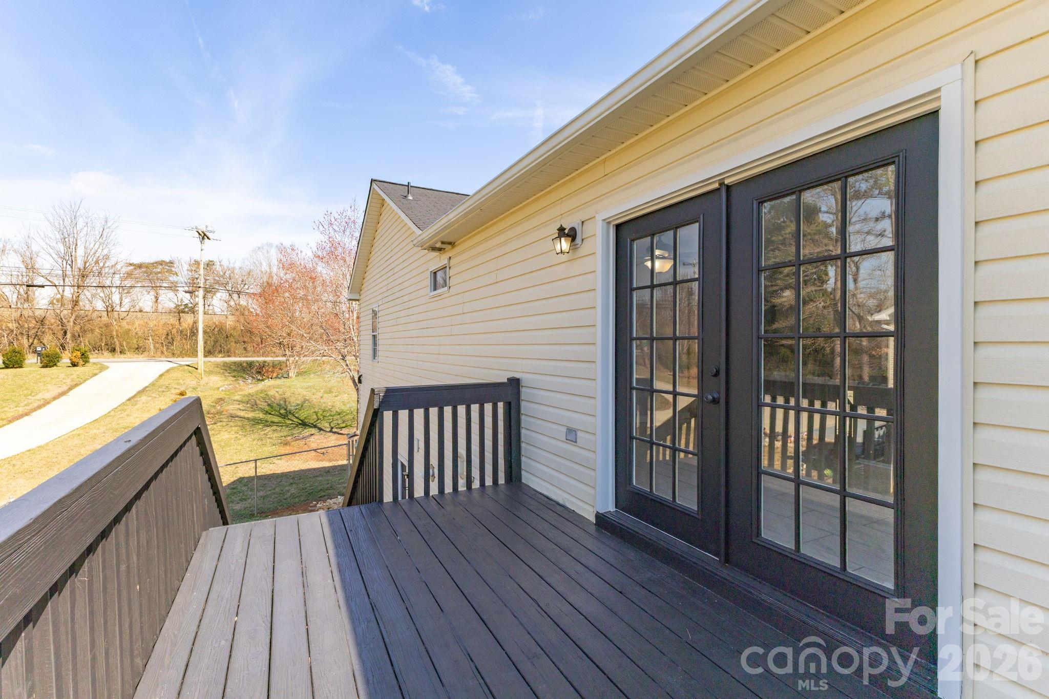 311 N Meadow Drive Property Photo 34