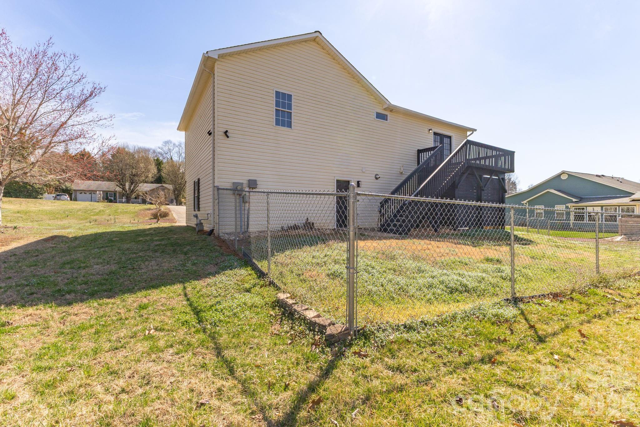 311 N Meadow Drive Property Photo 36