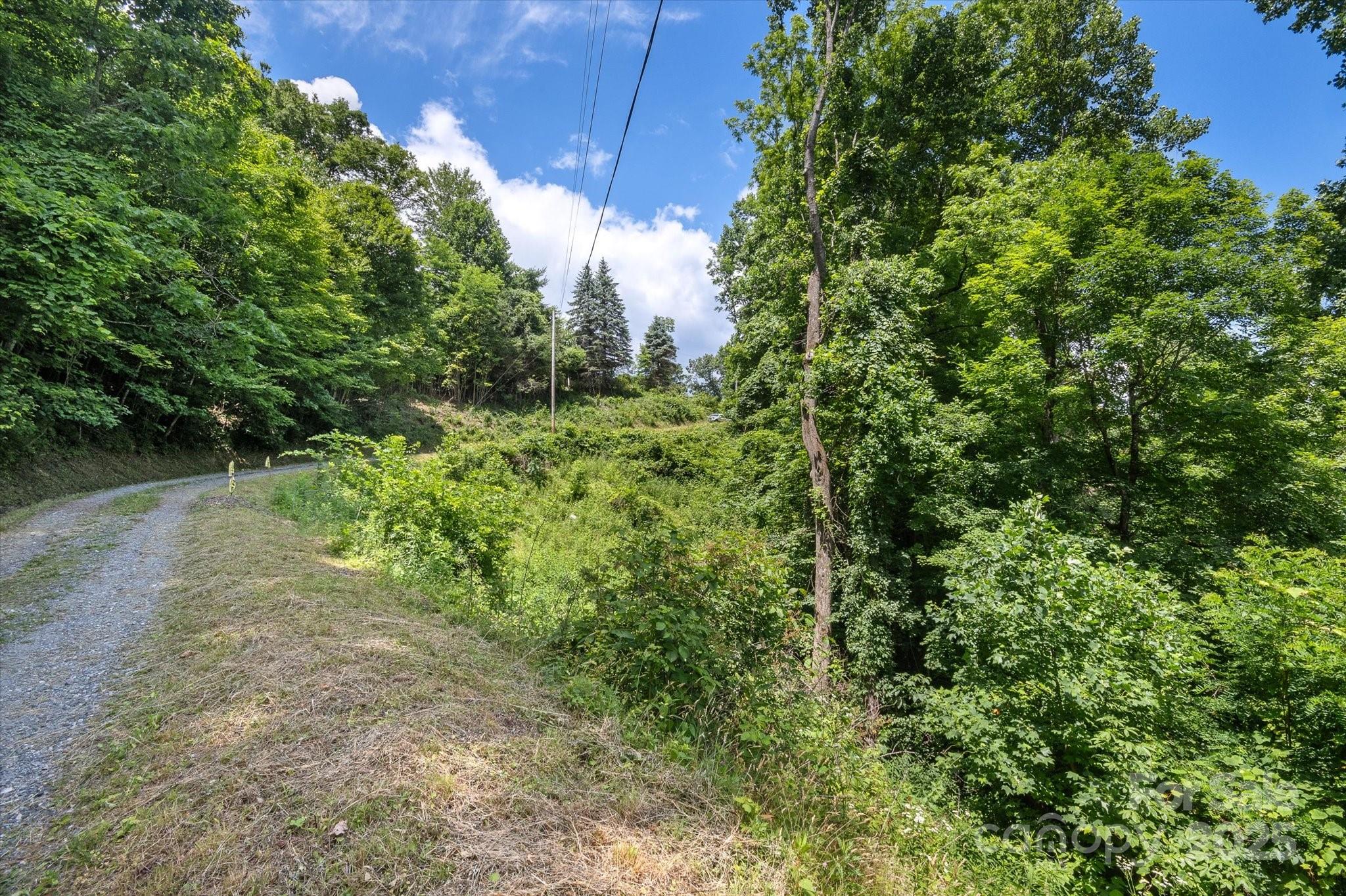 99999 Secluded Valley Road Property Photo 20