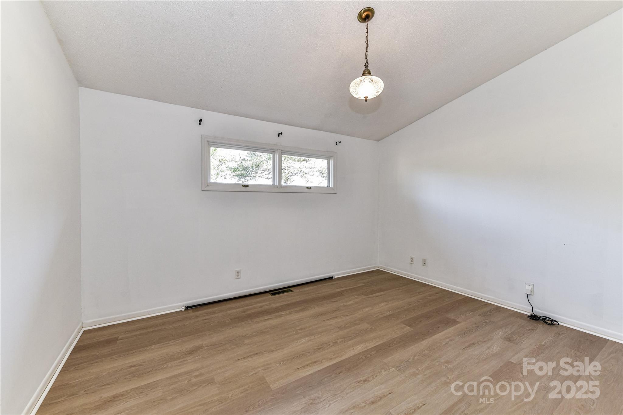 1021 Cyrus Edwards Road Property Photo 14