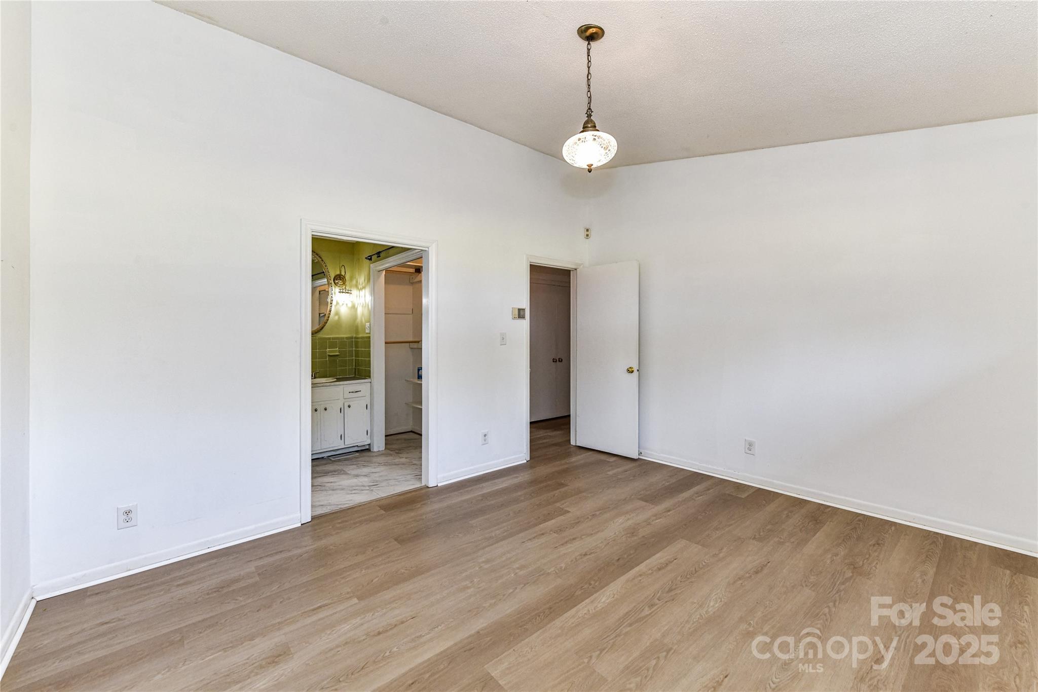 1021 Cyrus Edwards Road Property Photo 16